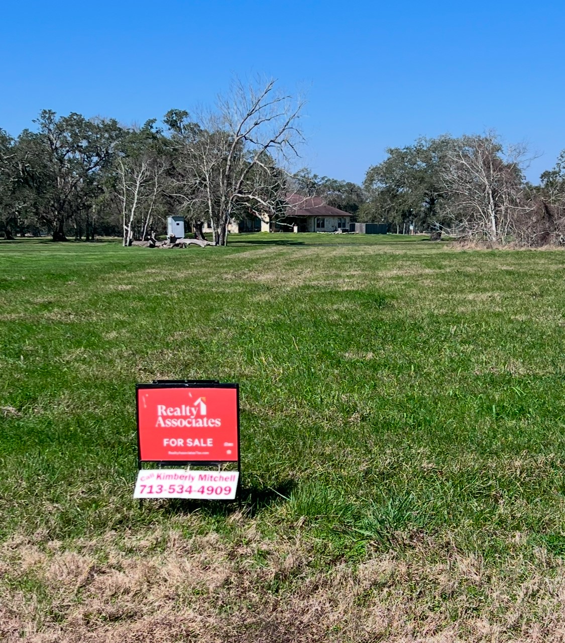 562 Mill Road Property Photo 1