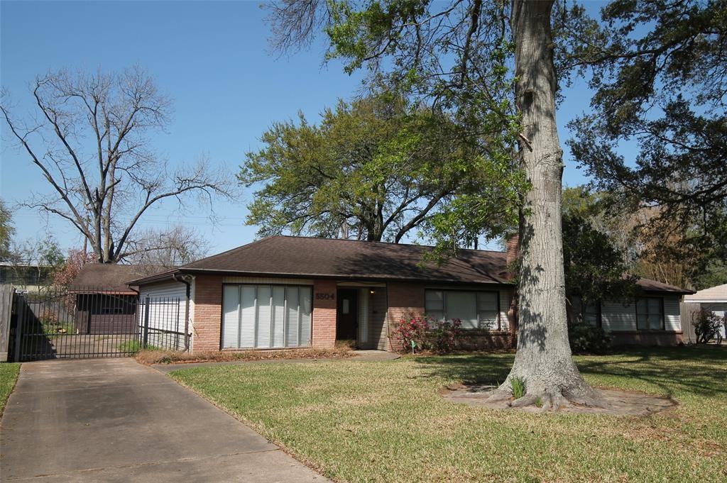 5504 Valerie Street Property Photo 3