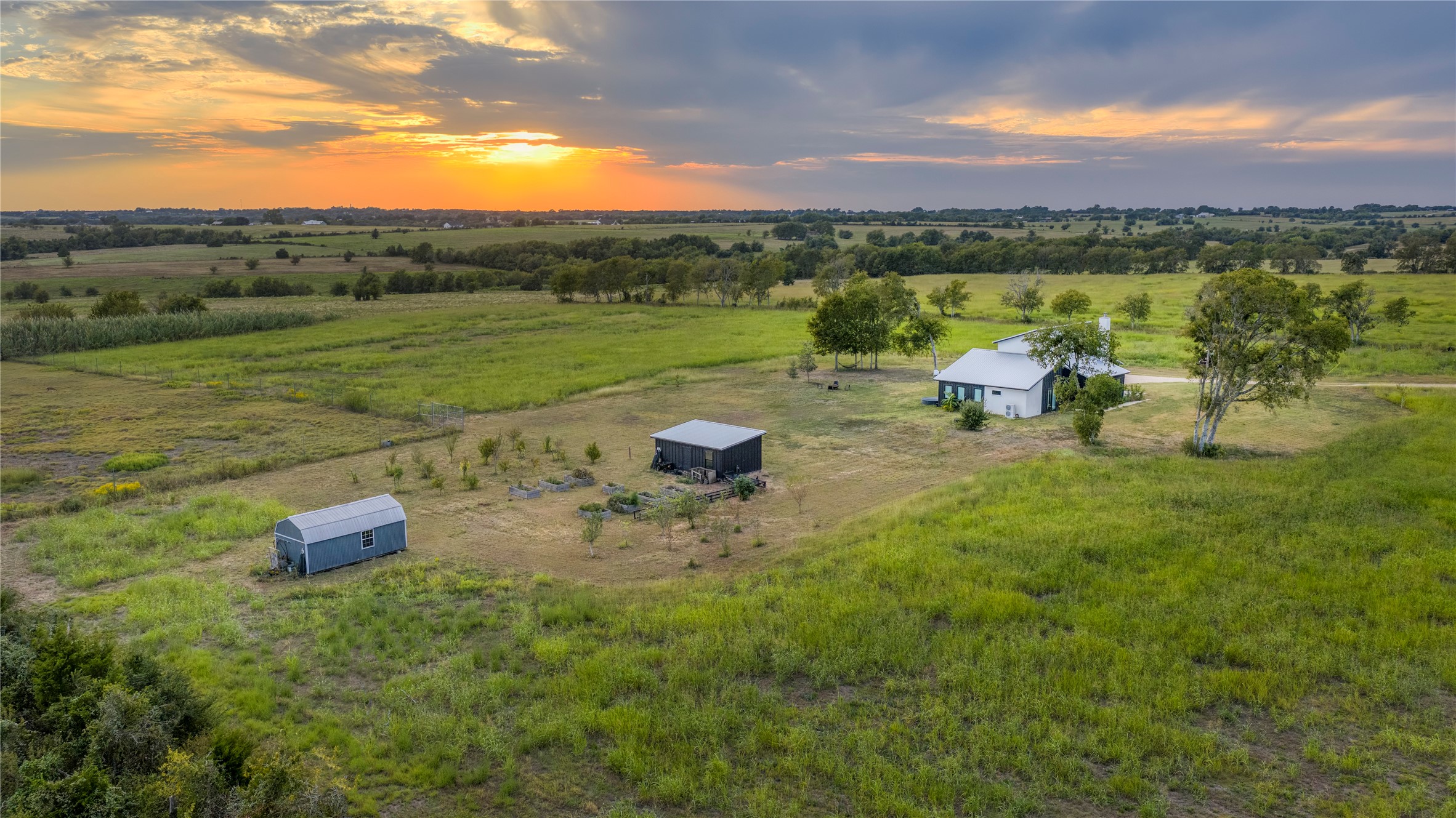 1450 Fm 2502 Road Property Photo 2