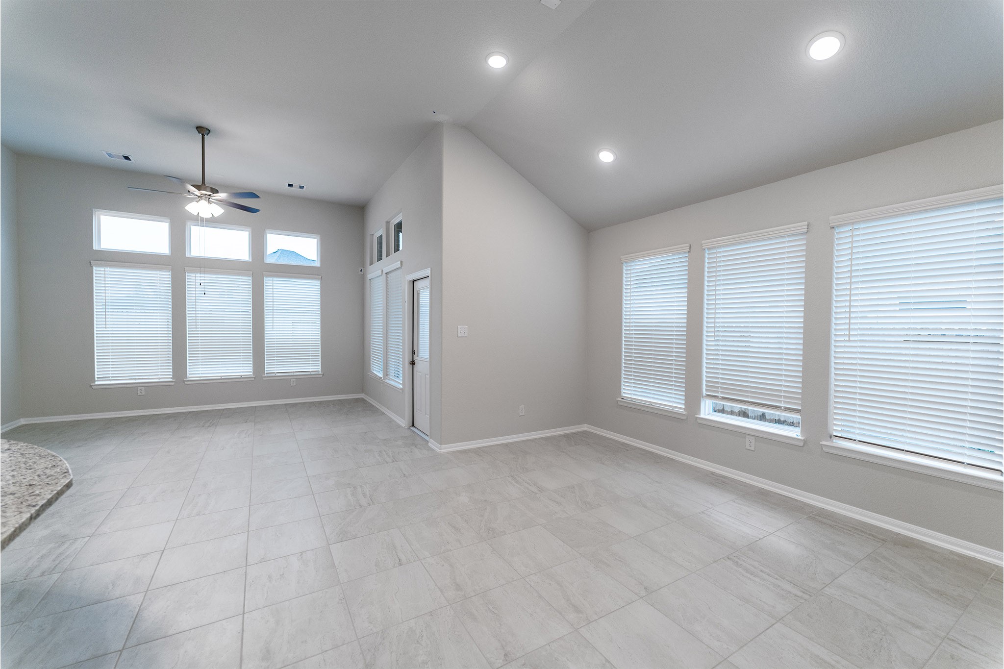23510 Zinfandel Drive Property Photo 8