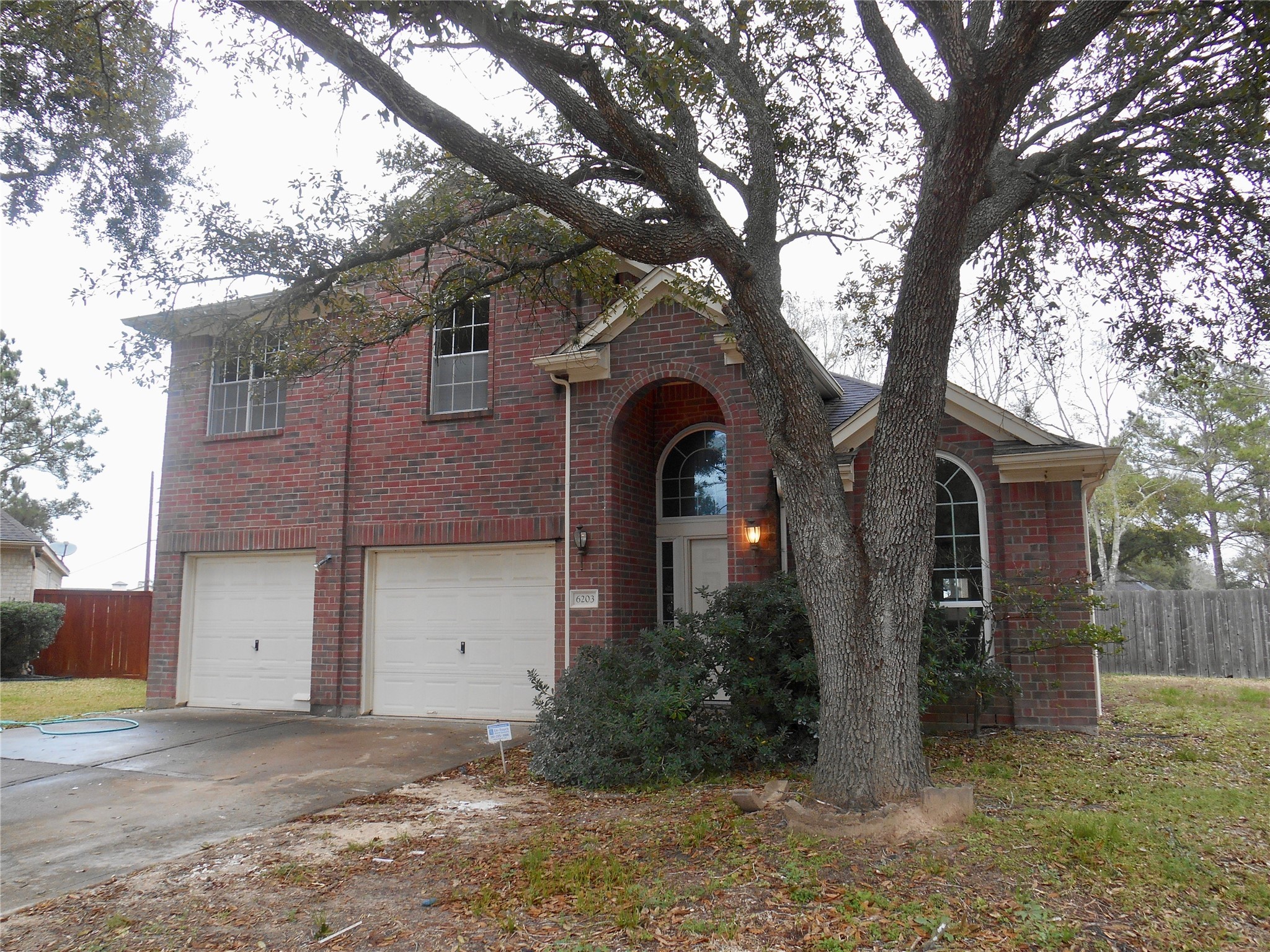6203 Faulkner Ridge Drive Property Photo 1