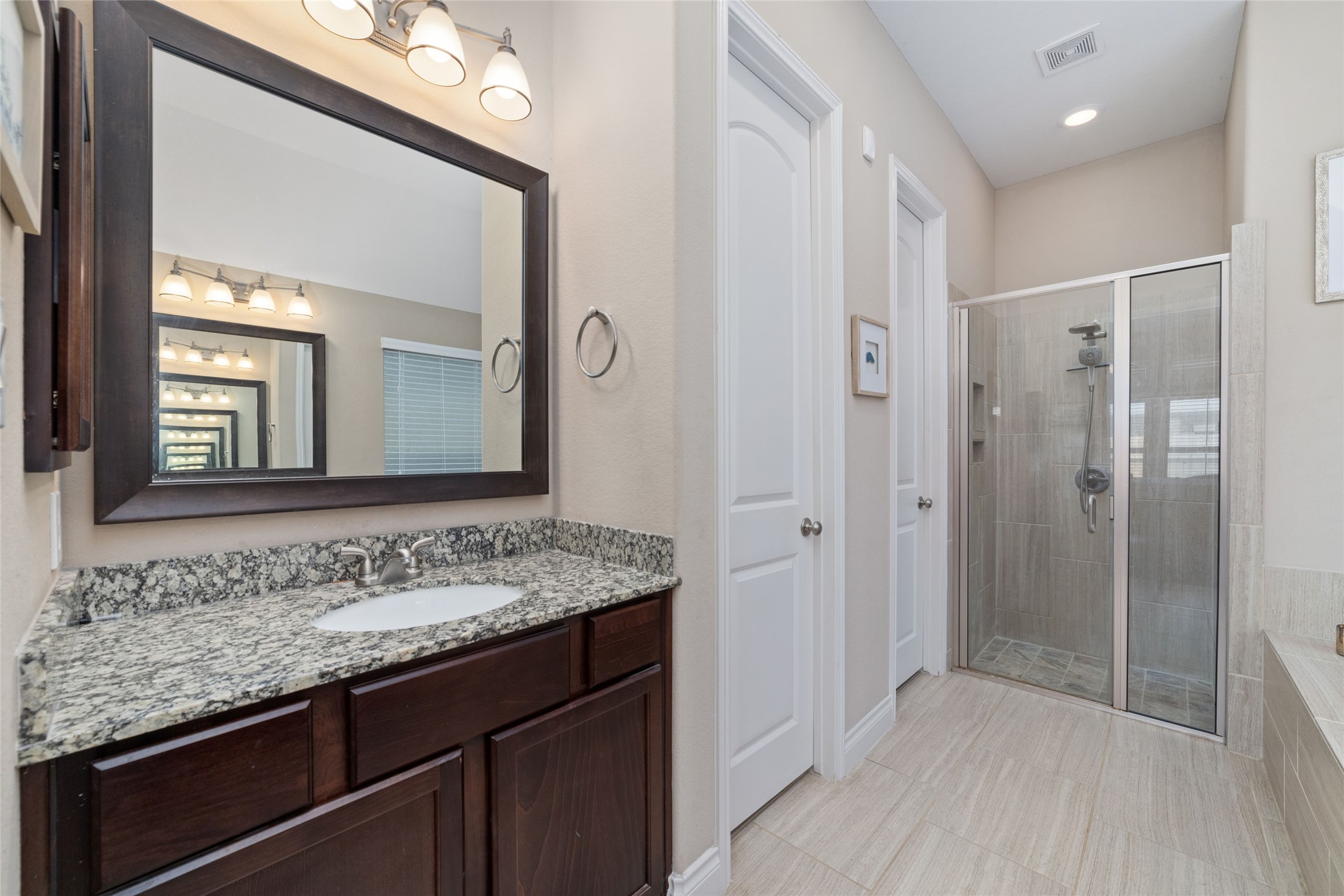 22410 Charles Beard Drive Property Photo 25
