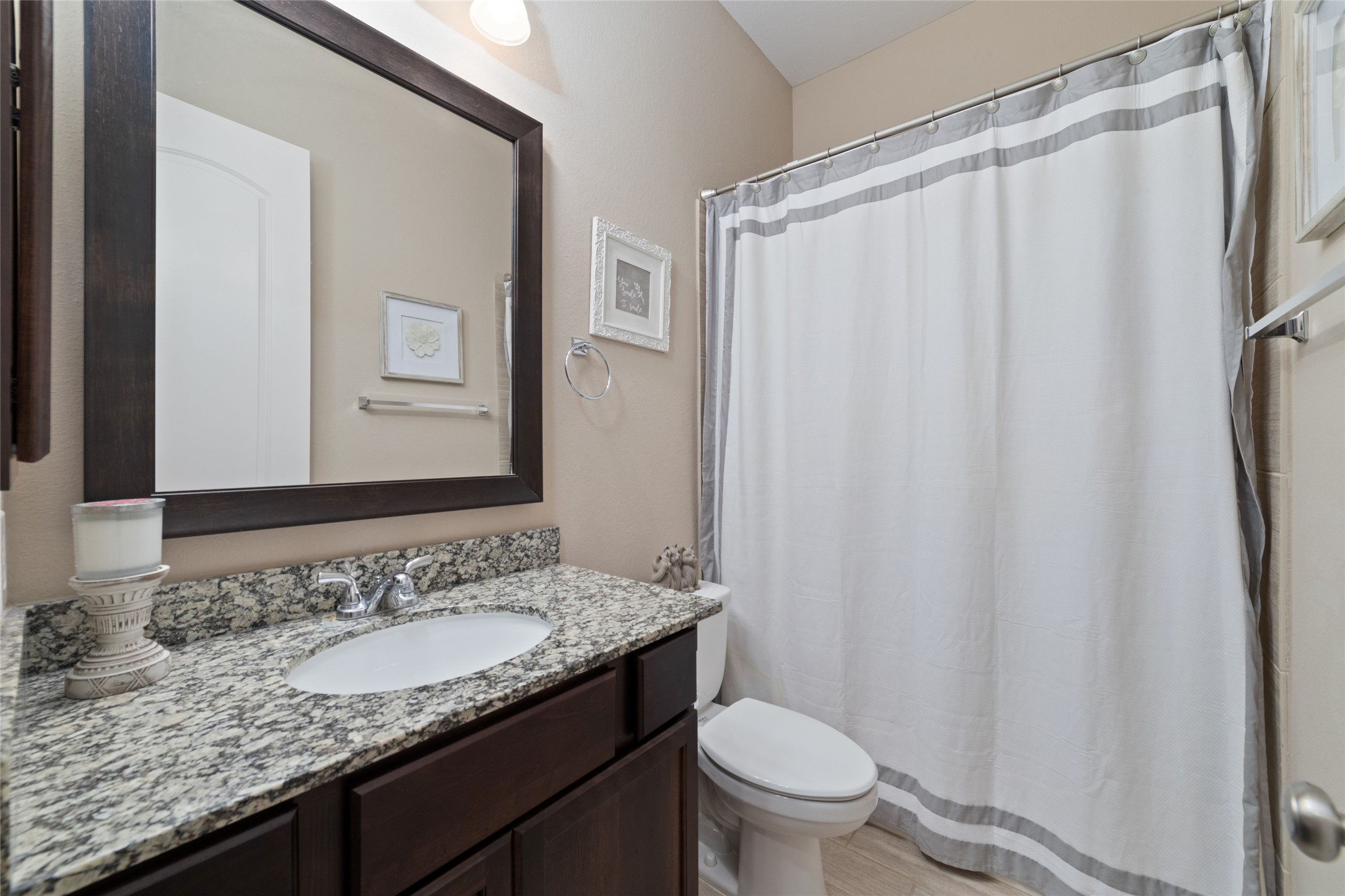 22410 Charles Beard Drive Property Photo 28