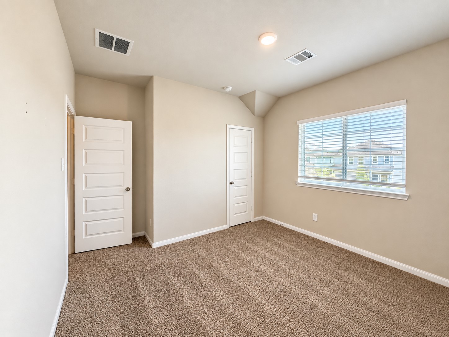 22126 Regal Heights Lane Property Photo 32