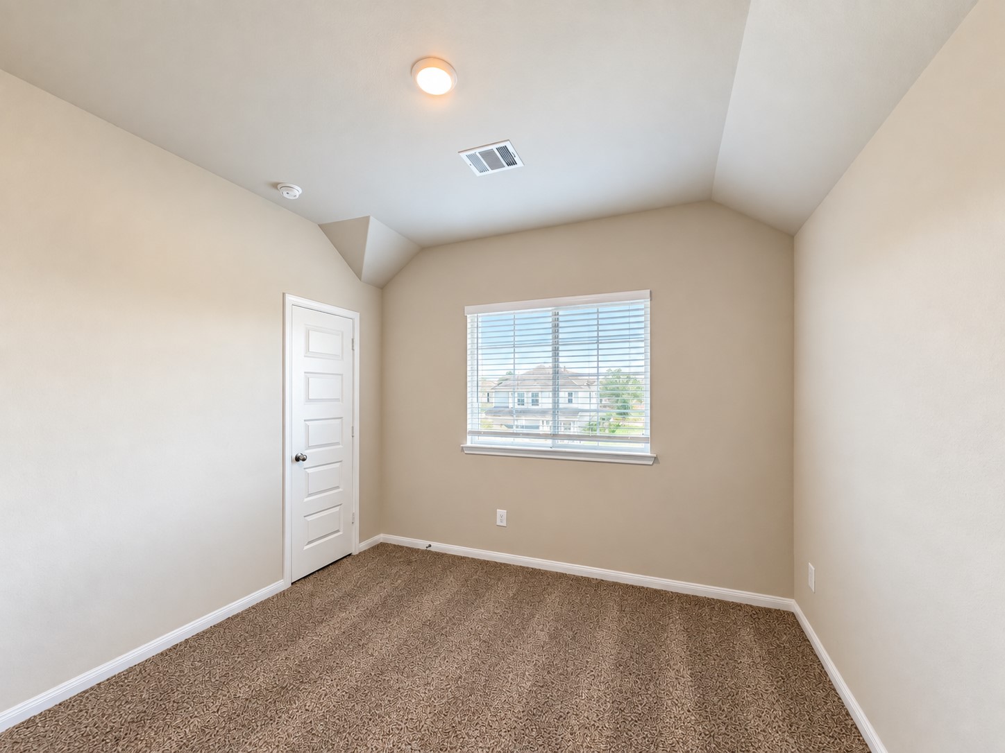 22126 Regal Heights Lane Property Photo 33