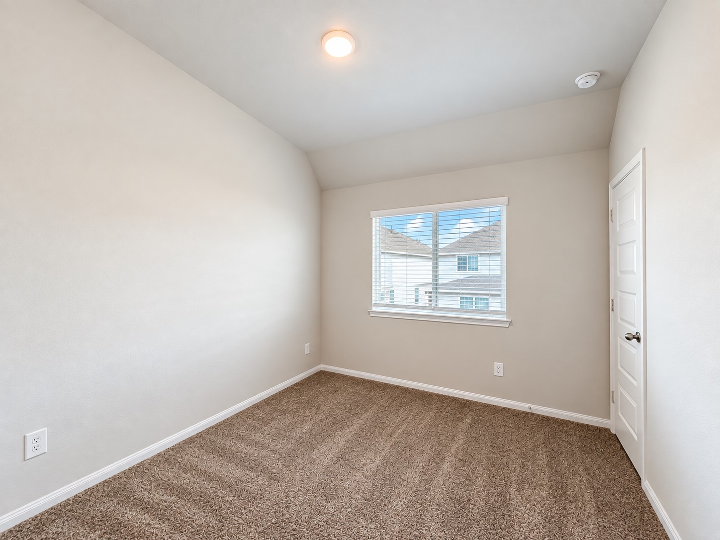 22126 Regal Heights Lane Property Photo 34