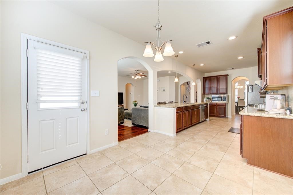 6011 Marble Bend Lane Property Photo 10