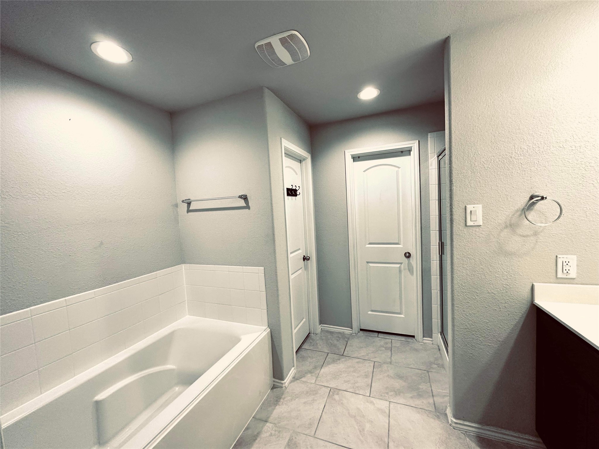 22043 Mission Canyon Lane Property Photo 13