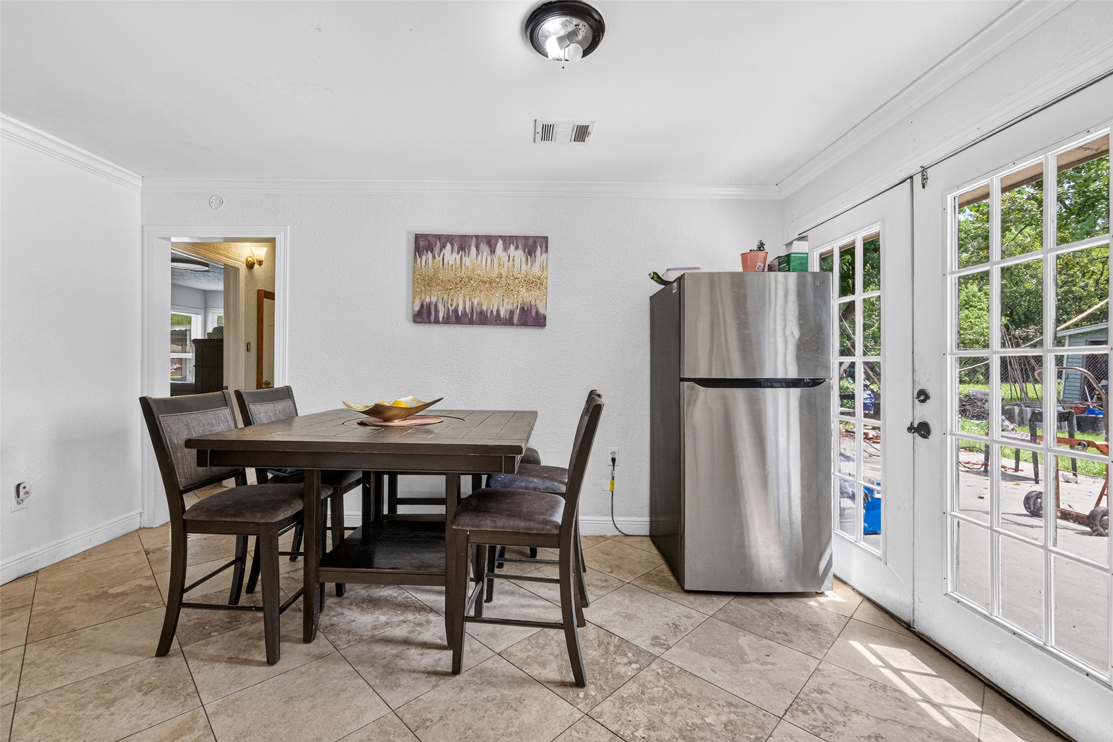 8822 Sultan Drive Property Photo 7