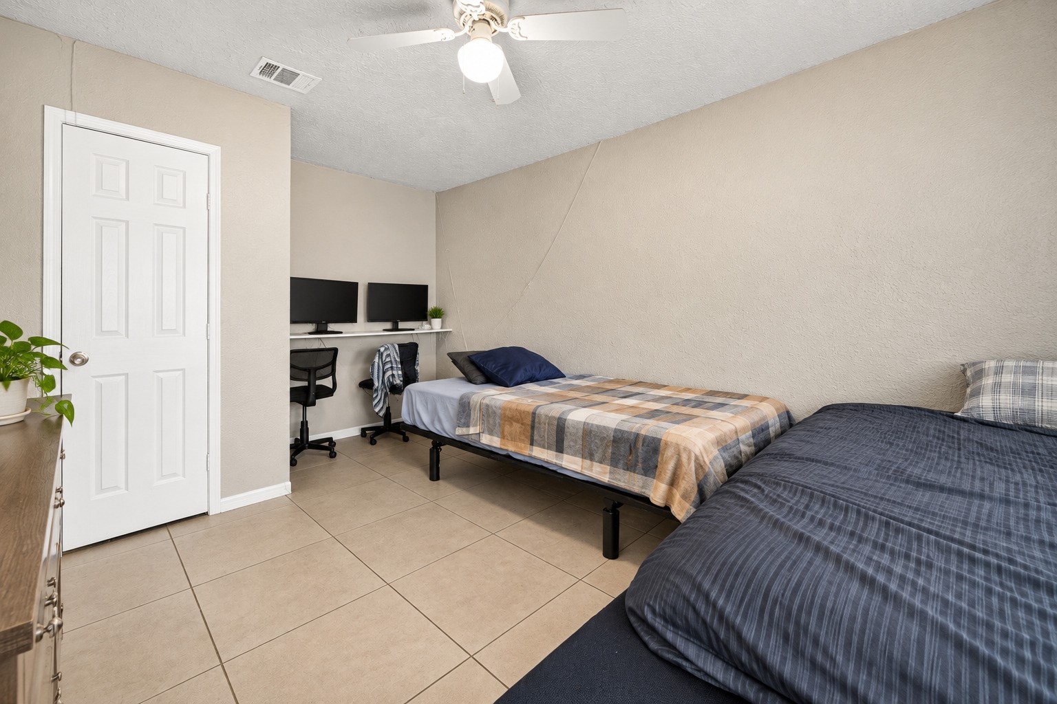 8822 Sultan Drive Property Photo 14