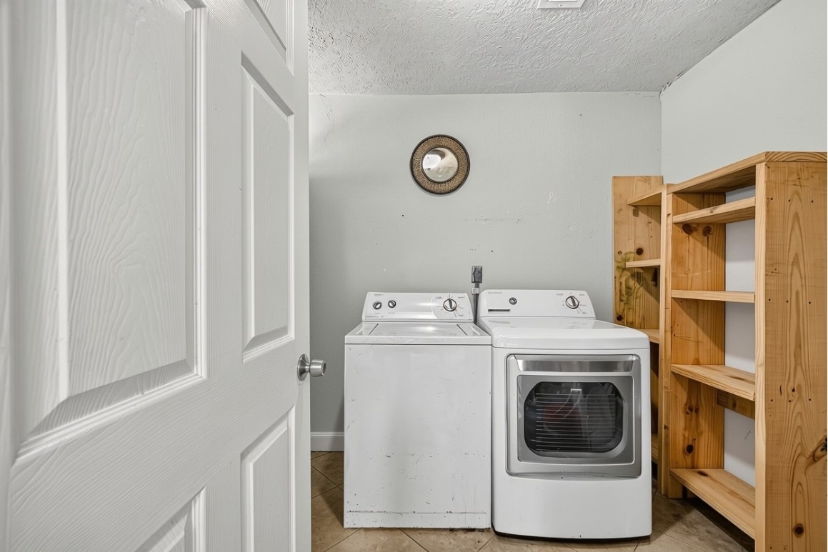 8822 Sultan Drive Property Photo 17