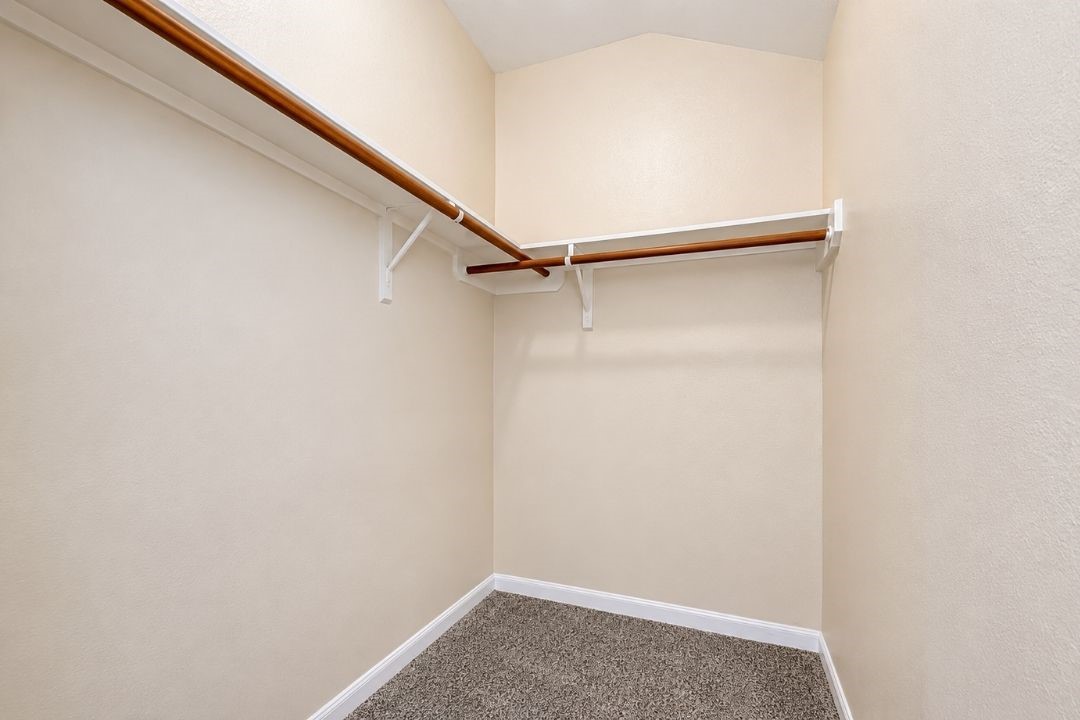 5402 Rosehaven Court Property Photo 14