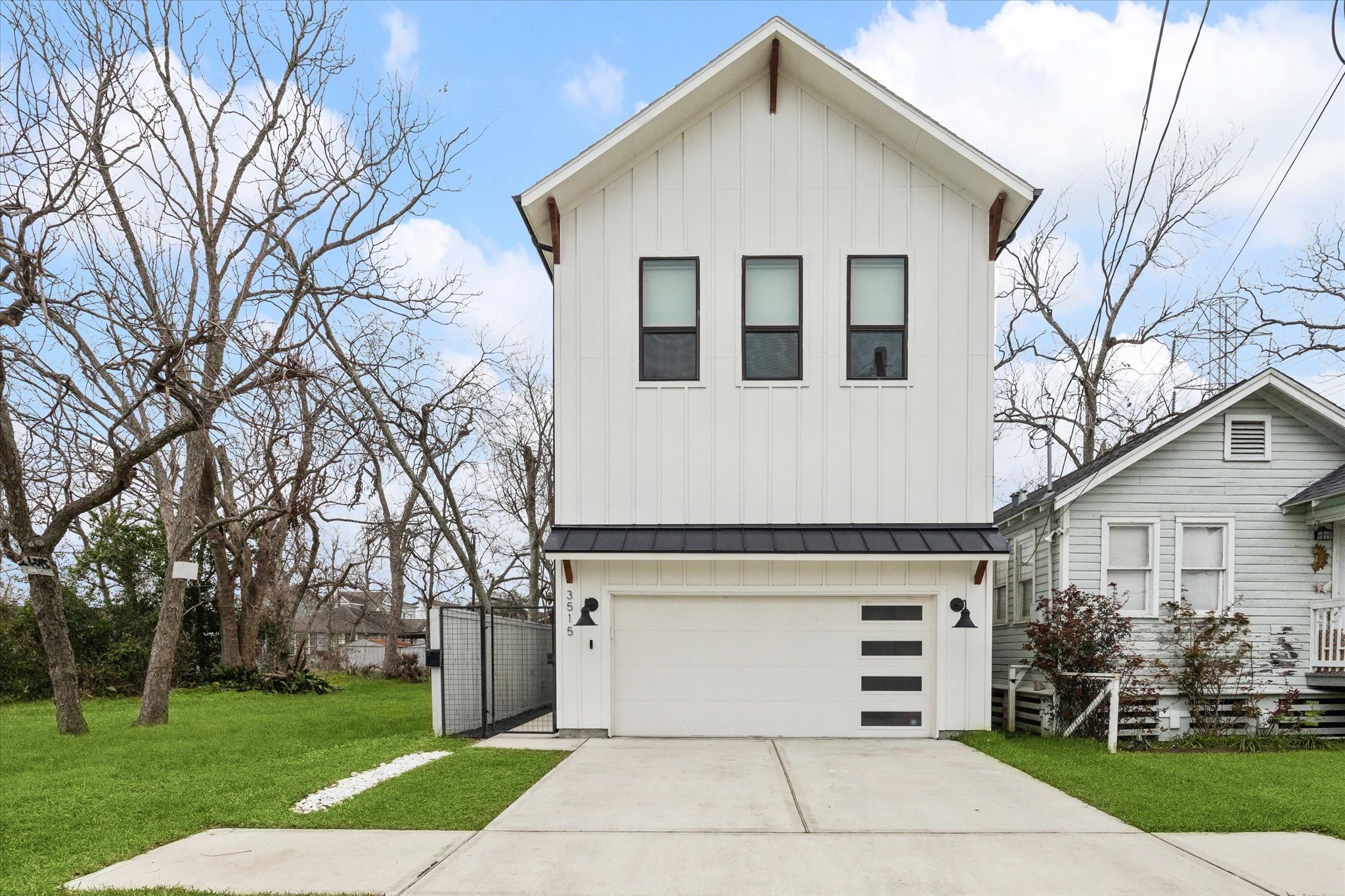 3515 Rogers Street Property Photo