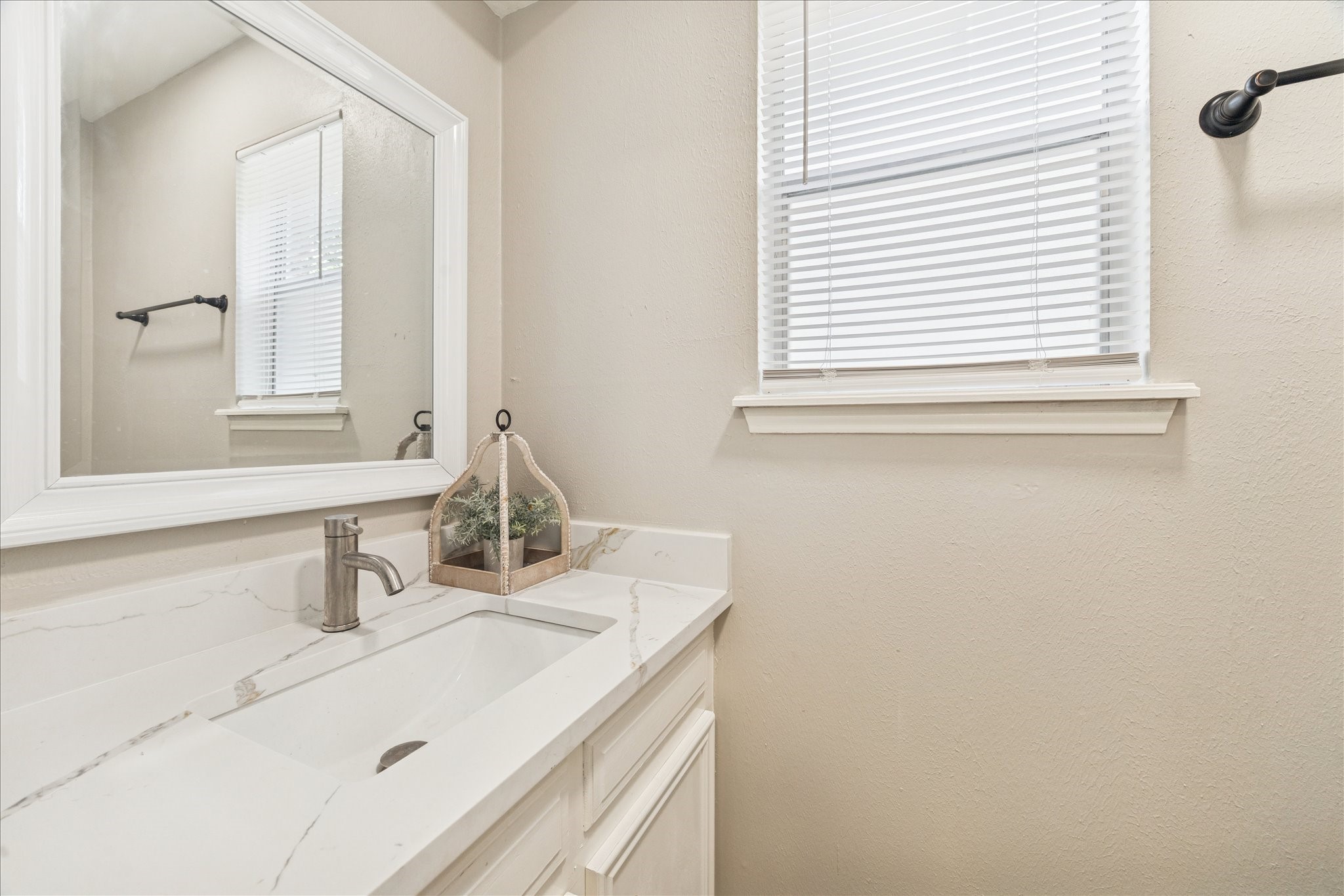 1502 Big Horn Drive Property Photo 23