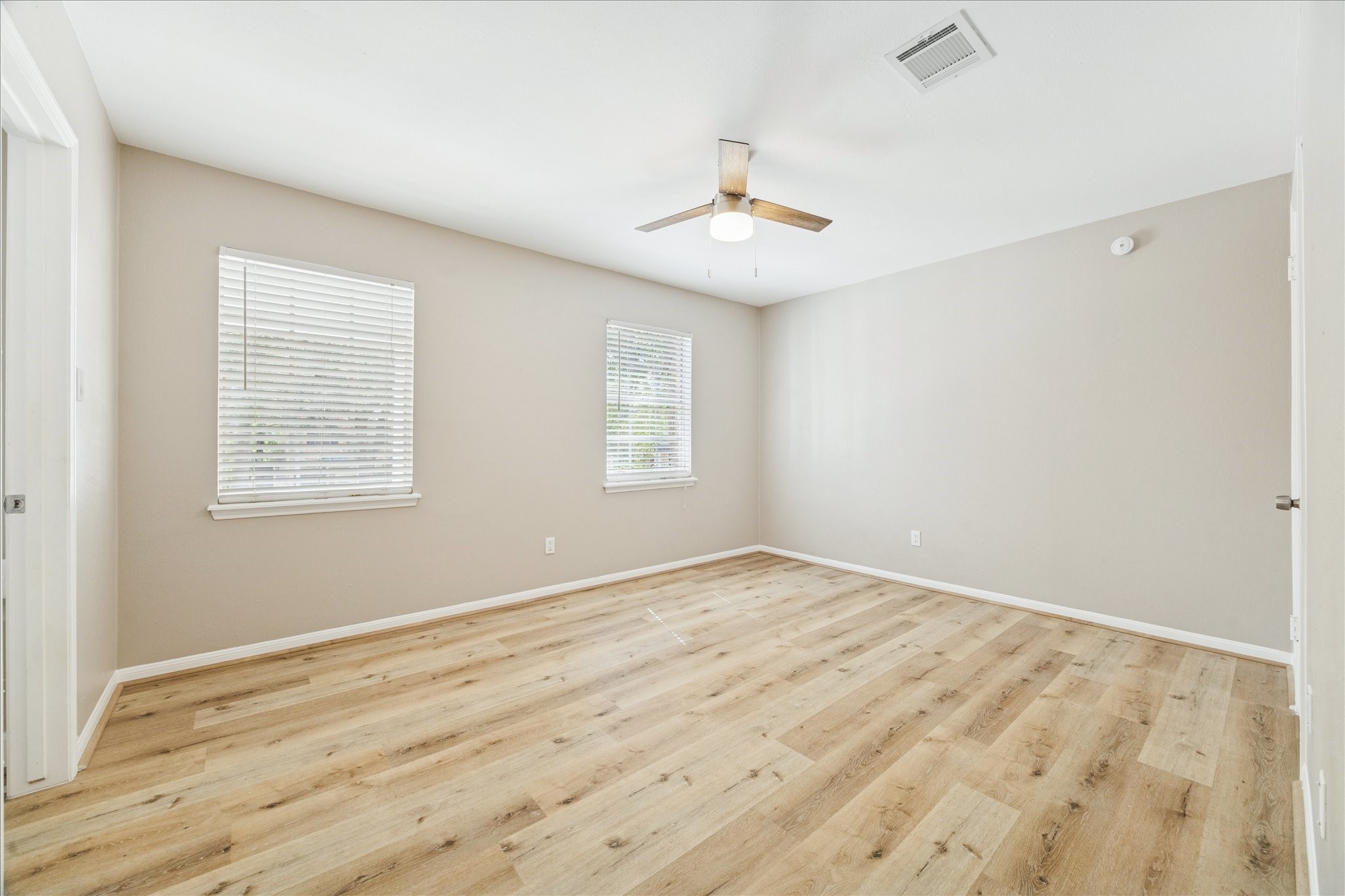 1502 Big Horn Drive Property Photo 27