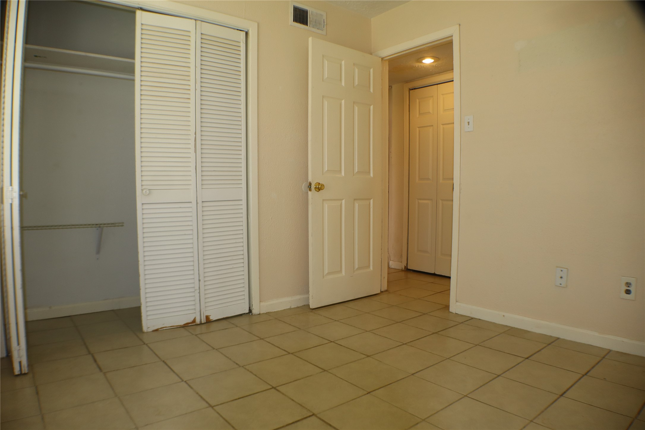 19307 Lazy Valley Drive Property Photo 10