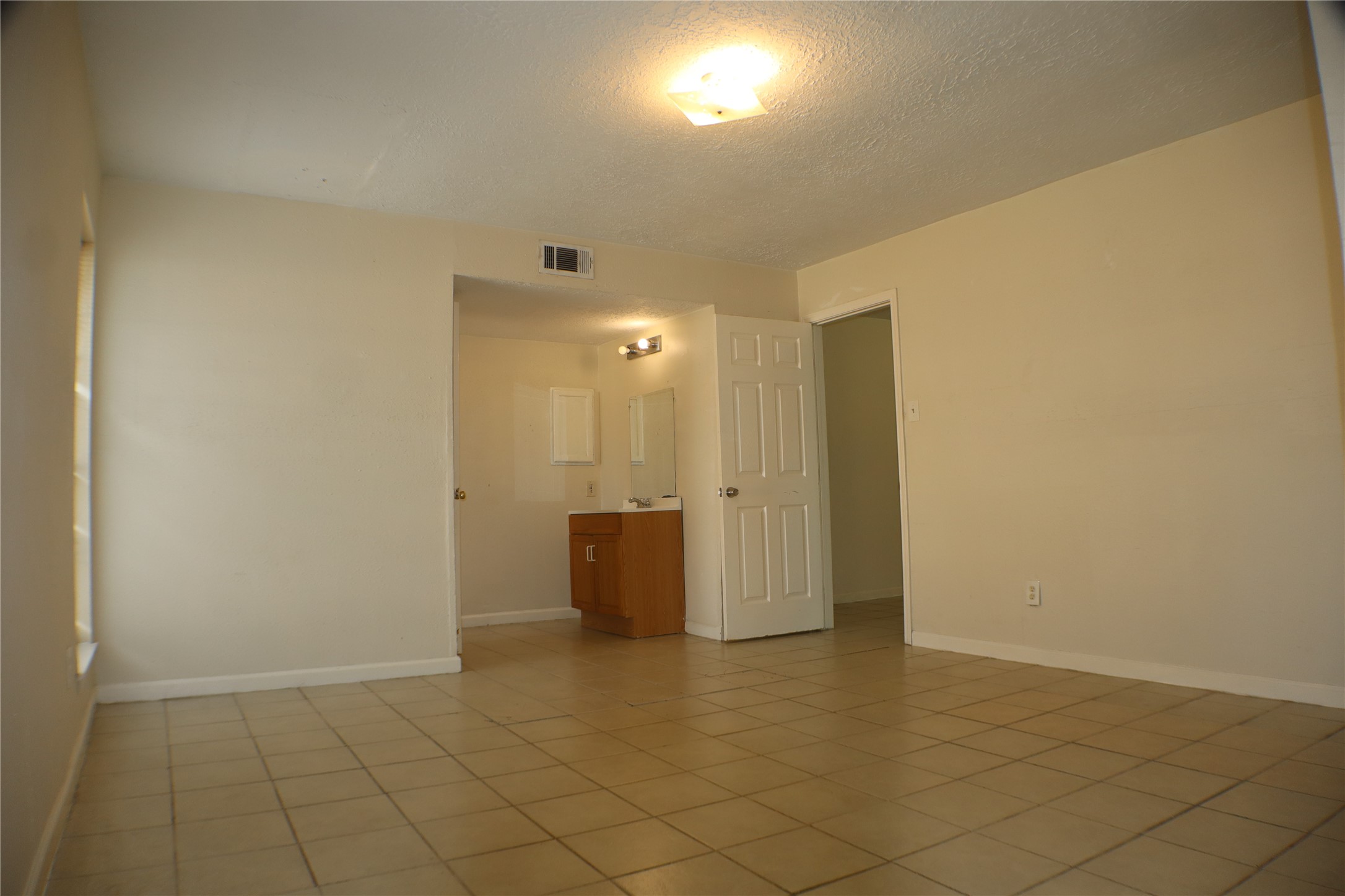 19307 Lazy Valley Drive Property Photo 17