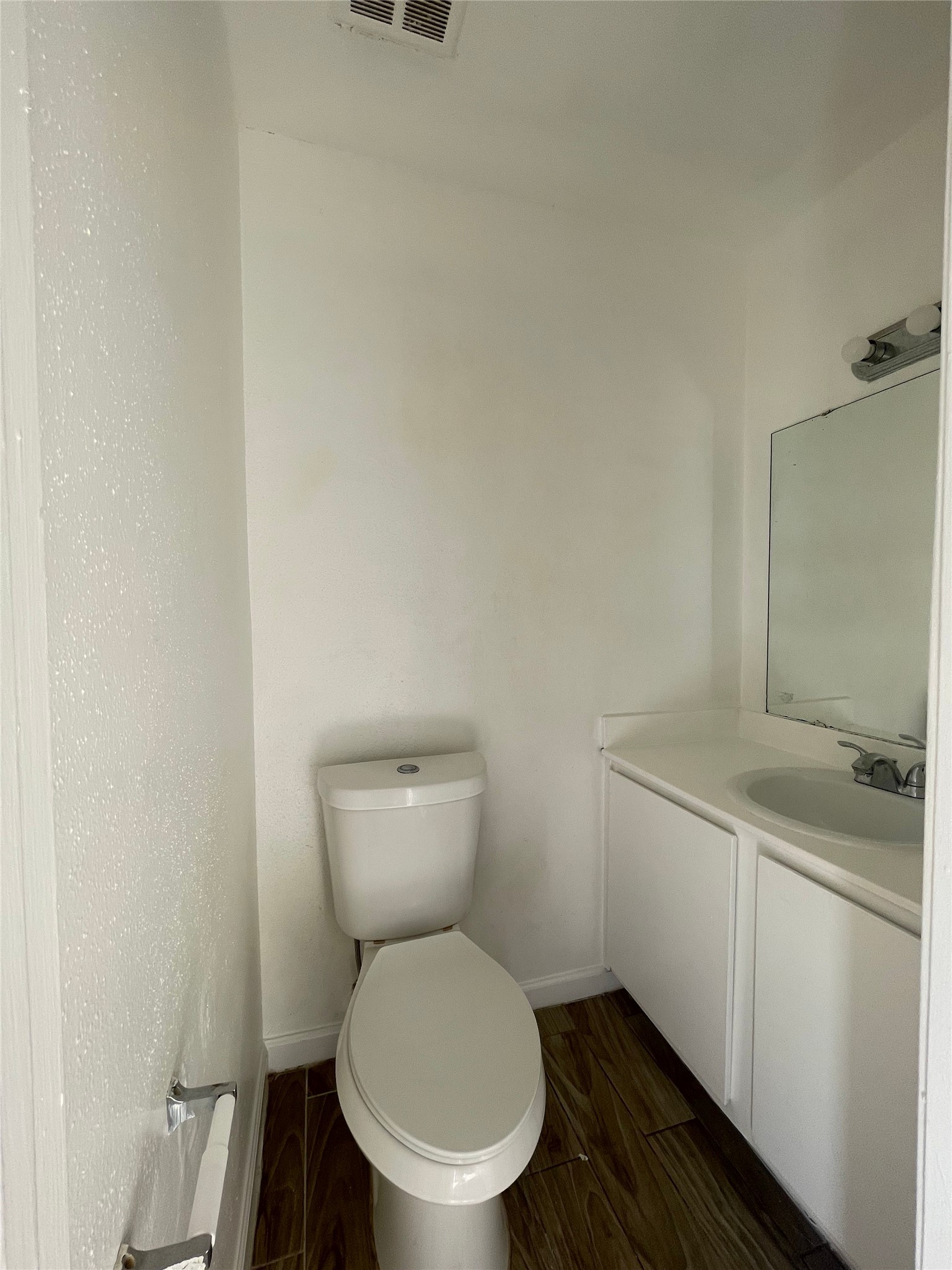 6200 W Tidwell Road 2102 Property Photo 7
