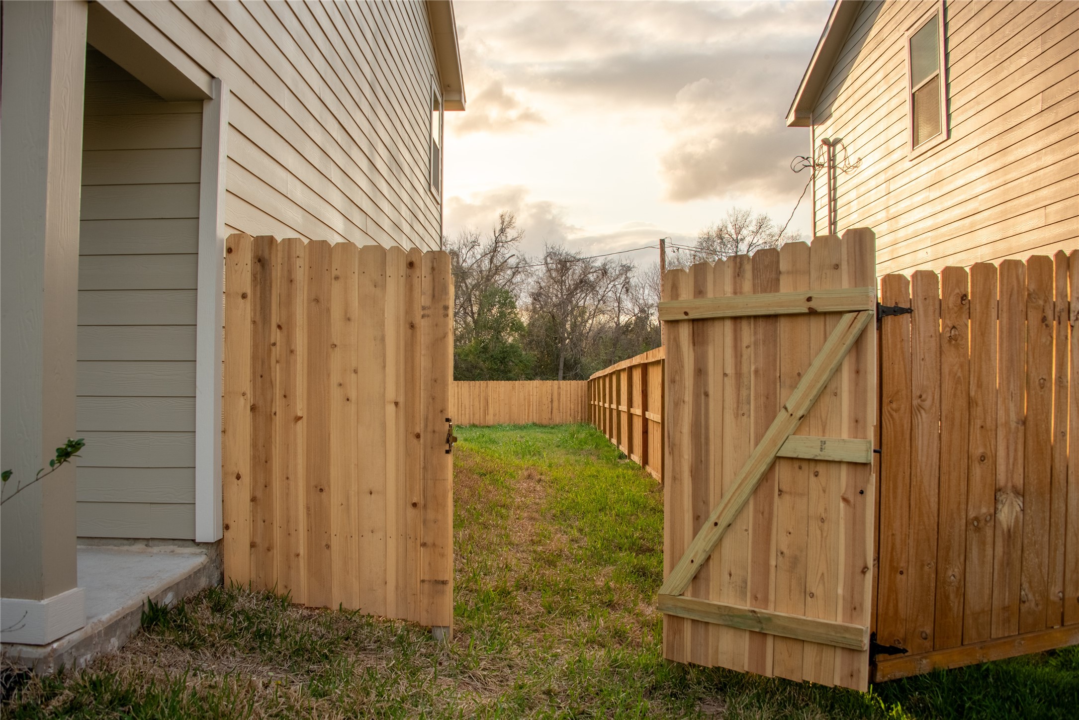 515 16th Street Property Photo 3