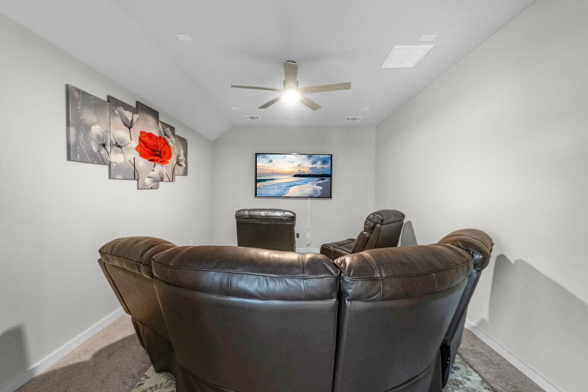 1569 Sunrise Gables Drive Property Photo 23