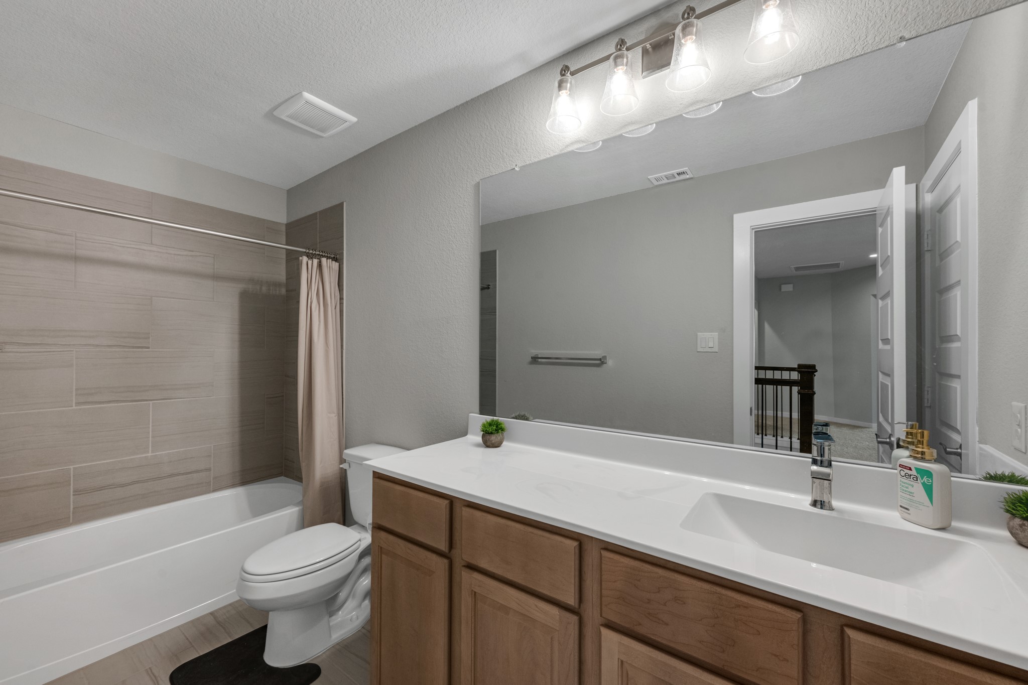 1569 Sunrise Gables Drive Property Photo 31