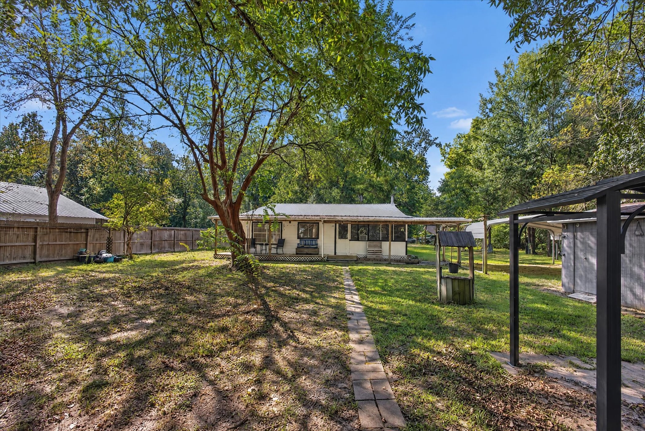 13953 Morgan Drive Property Photo 6