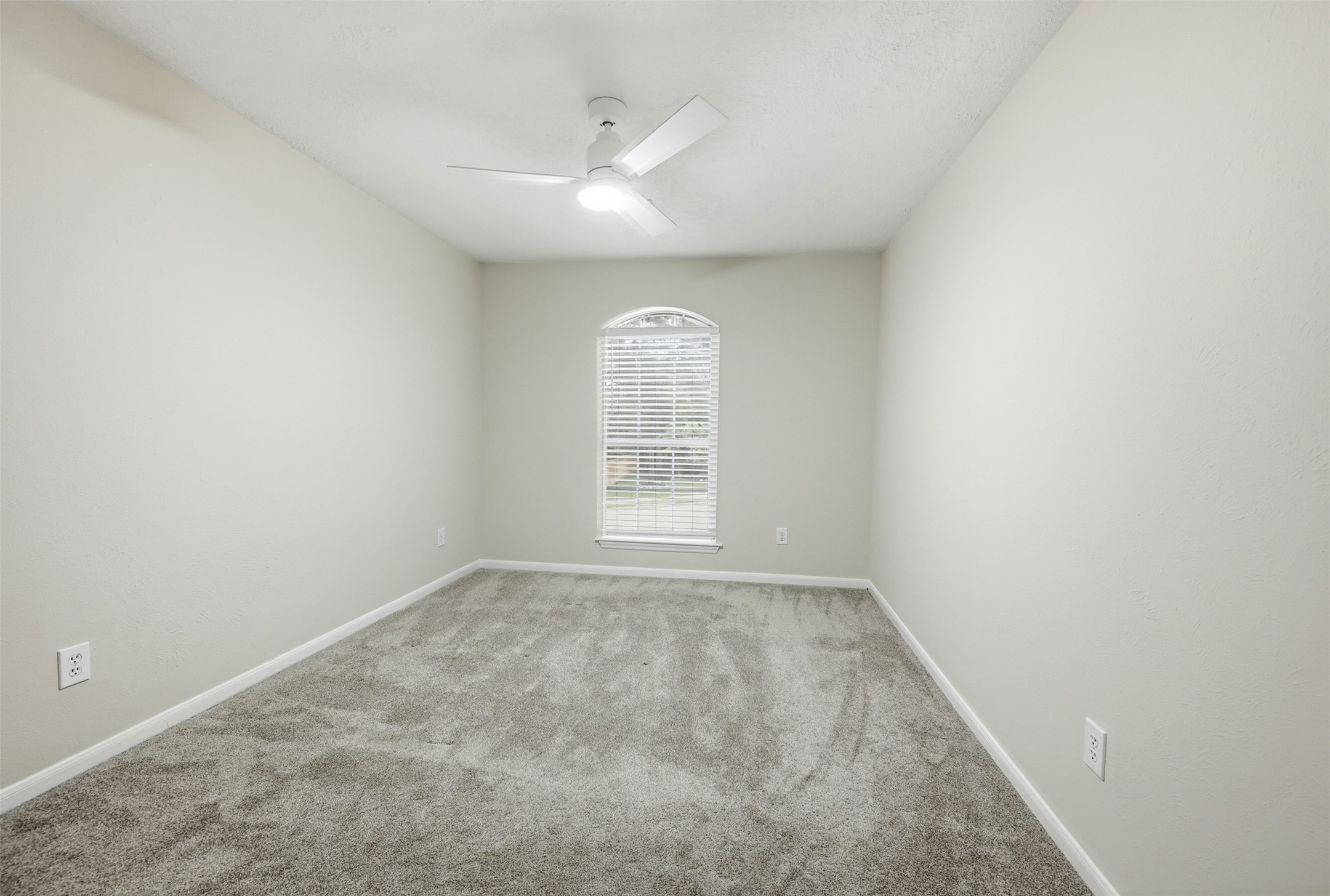 18010 Quiet Stream Court Property Photo 11