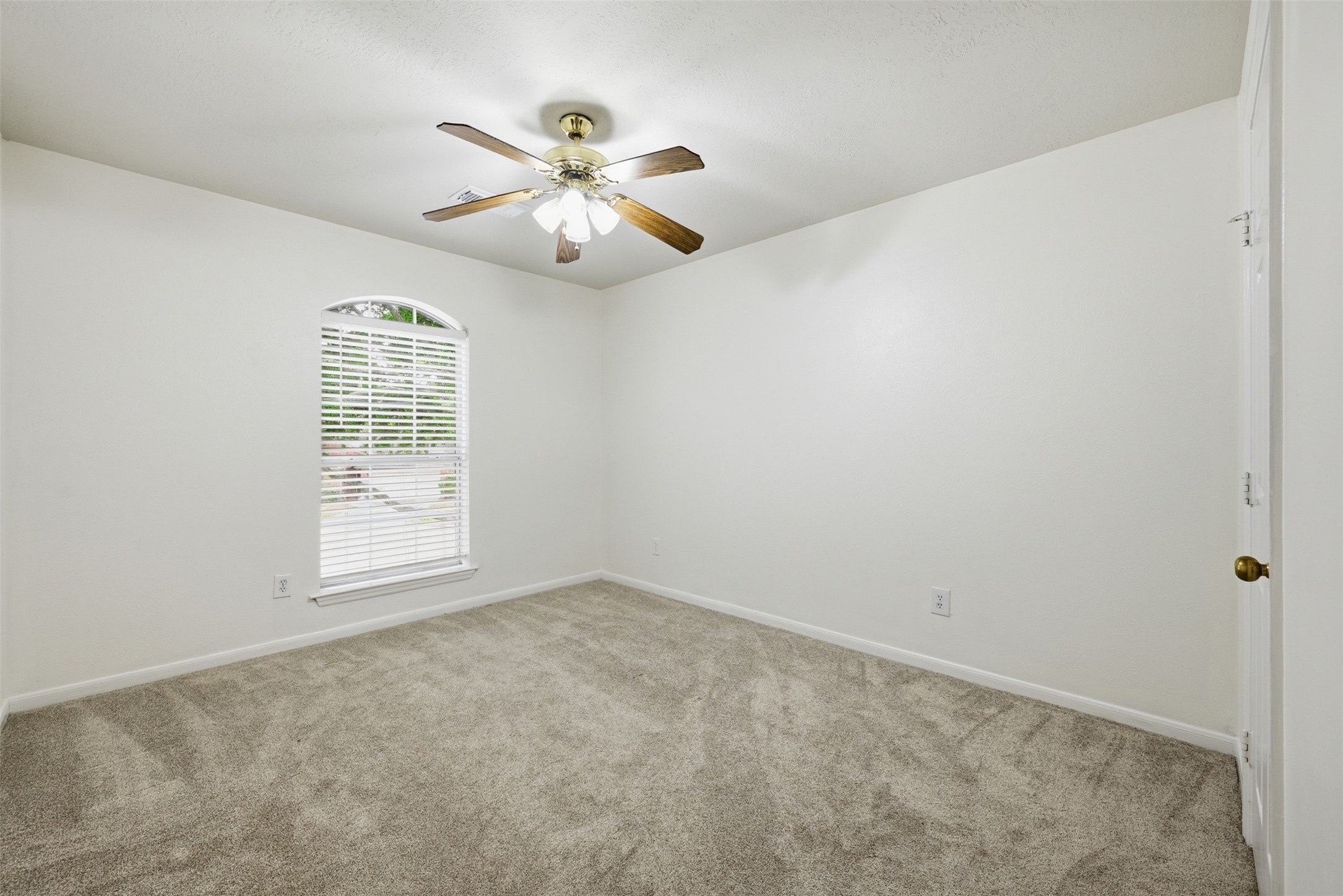 18010 Quiet Stream Court Property Photo 12