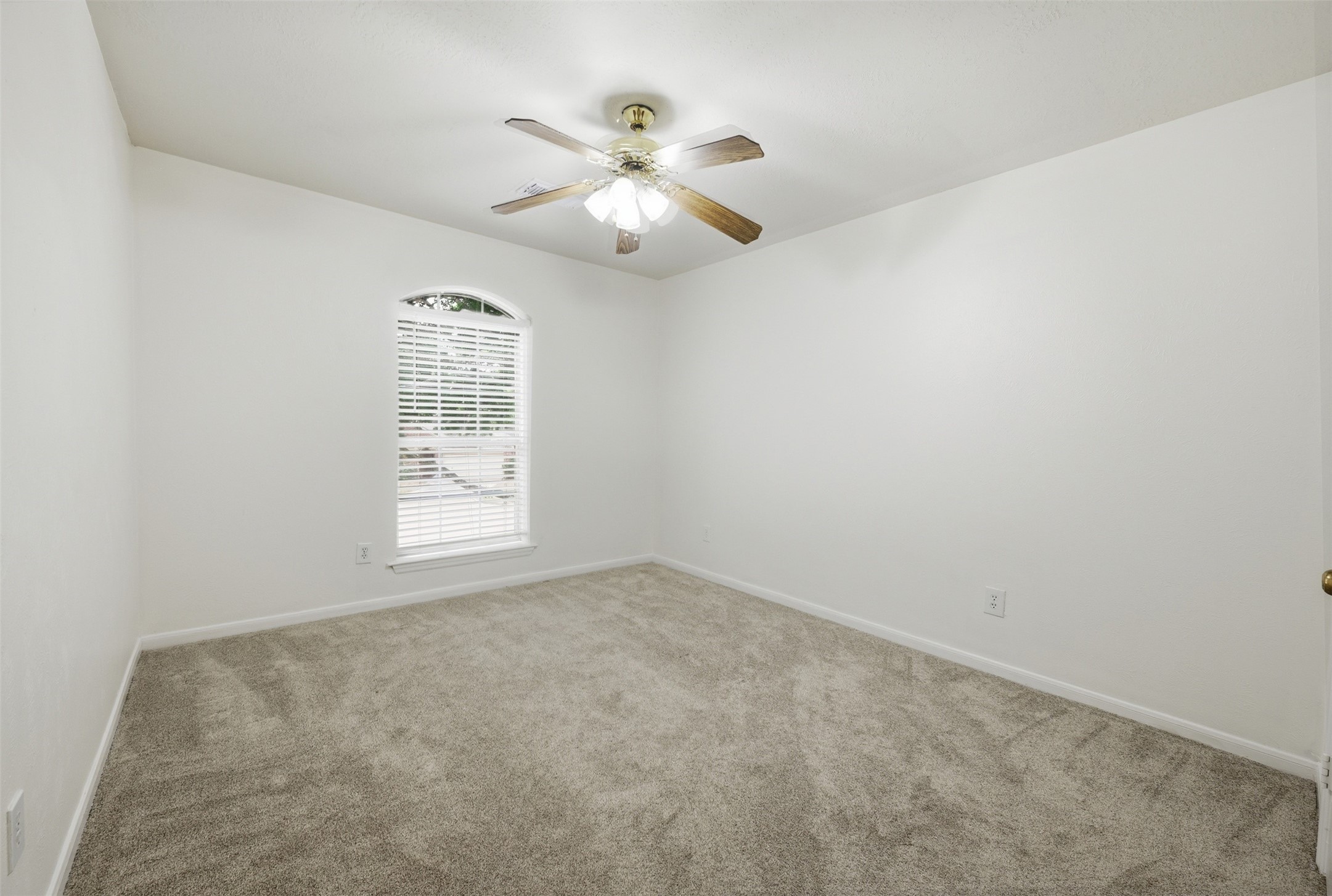 18010 Quiet Stream Court Property Photo 13