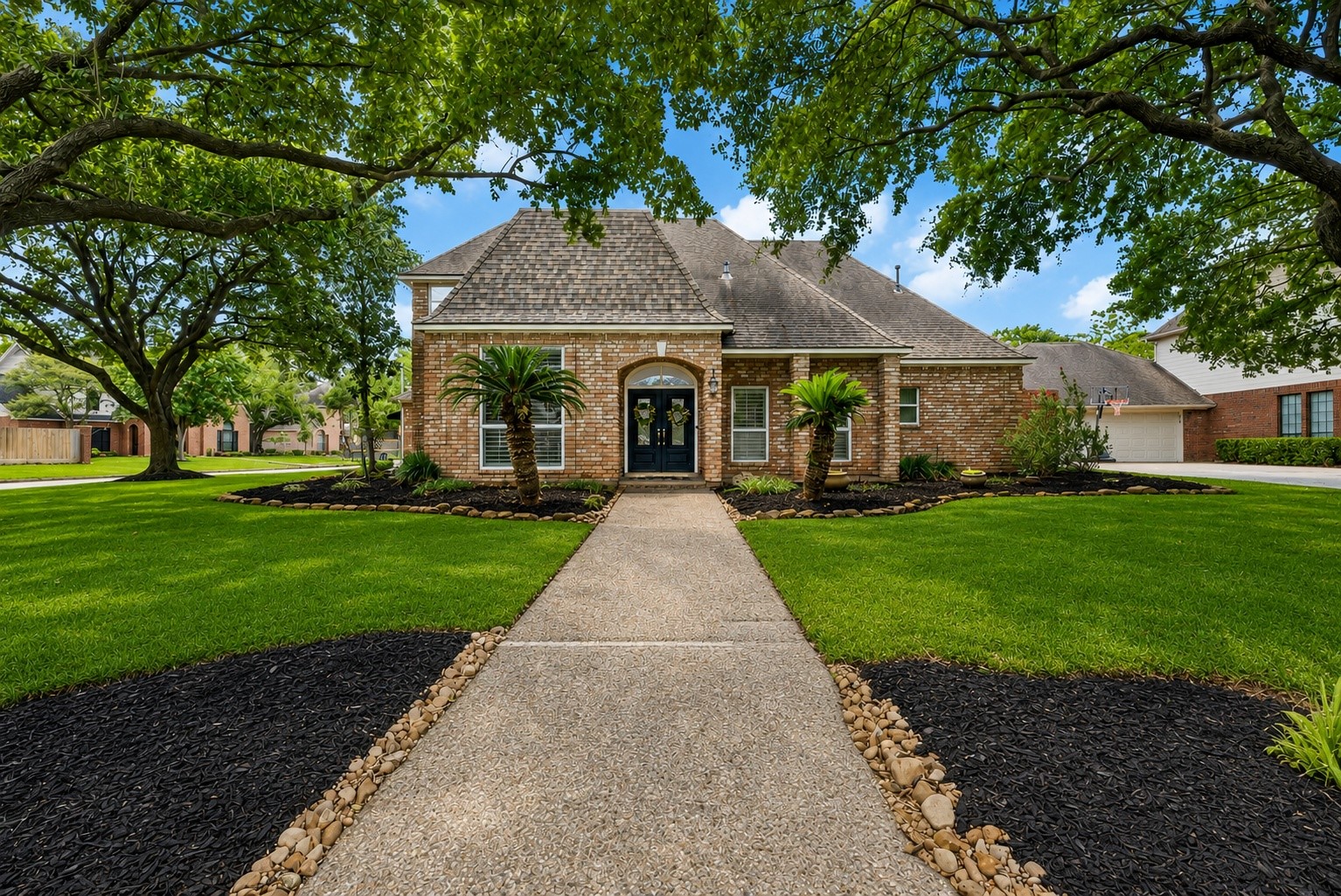 14707 Sandy Creek Drive Property Photo 1