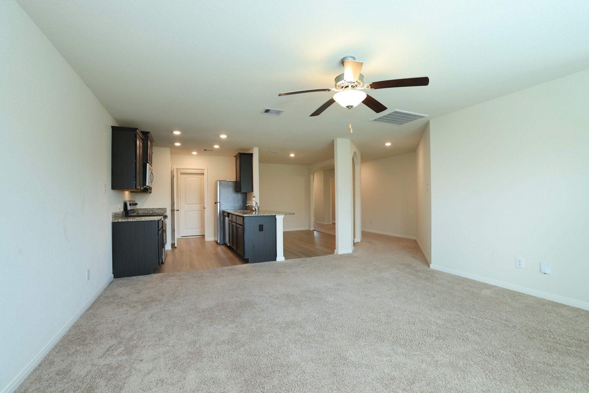 20914 Solstice Point Drive Property Photo 10