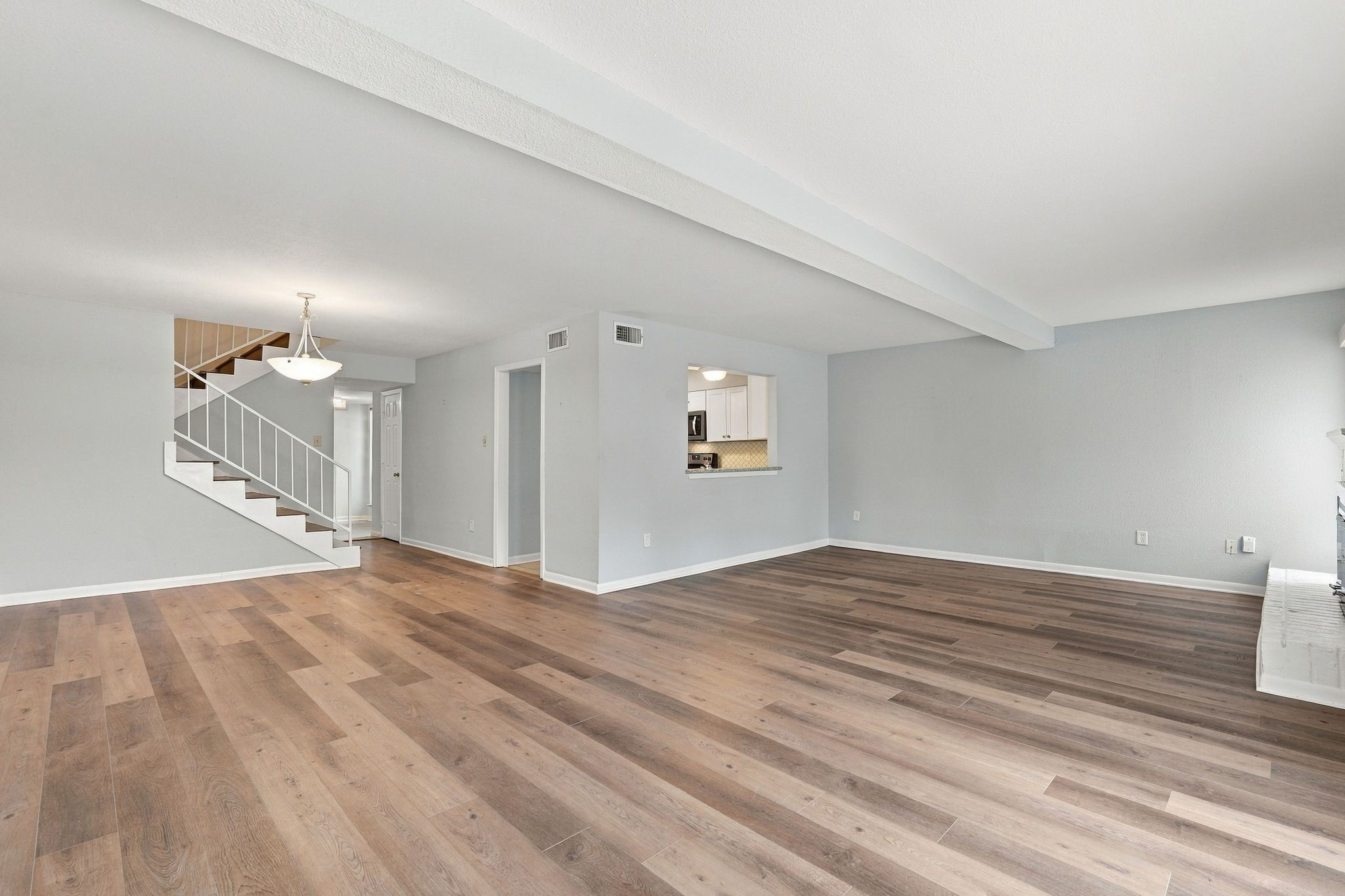 7391 Antoine Drive Property Photo 18