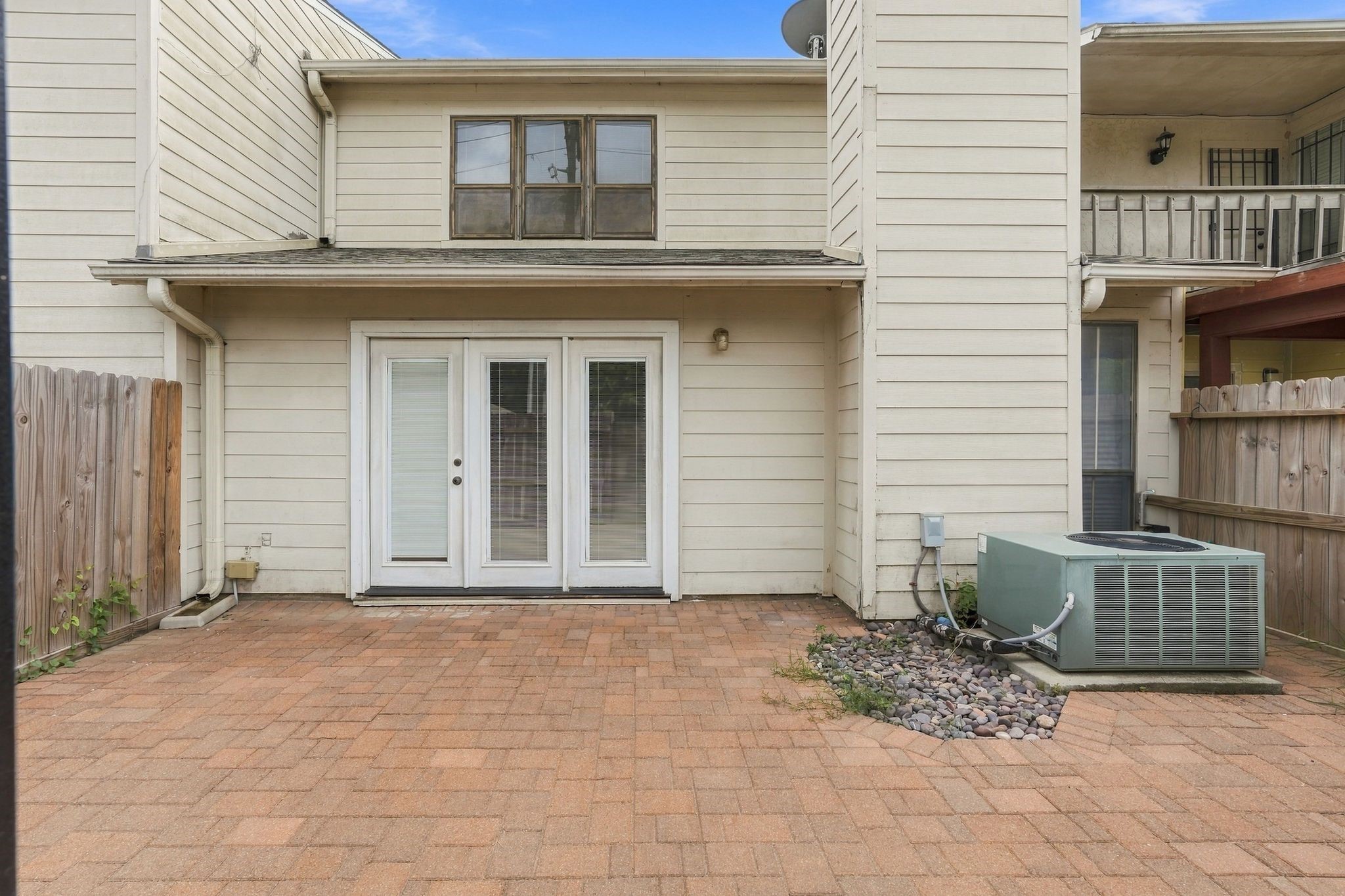 7391 Antoine Drive Property Photo 21