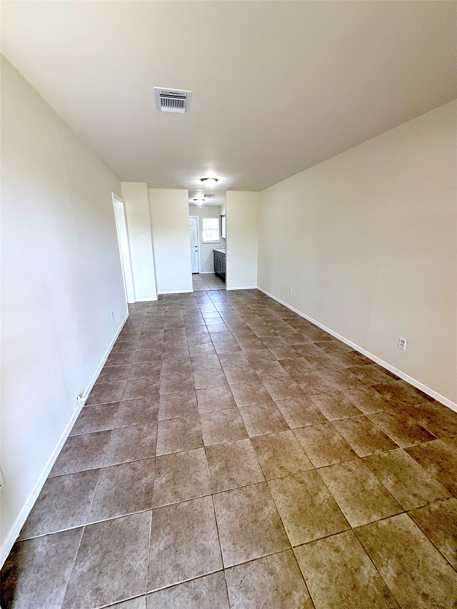 1120 3rd Street Property Photo 5