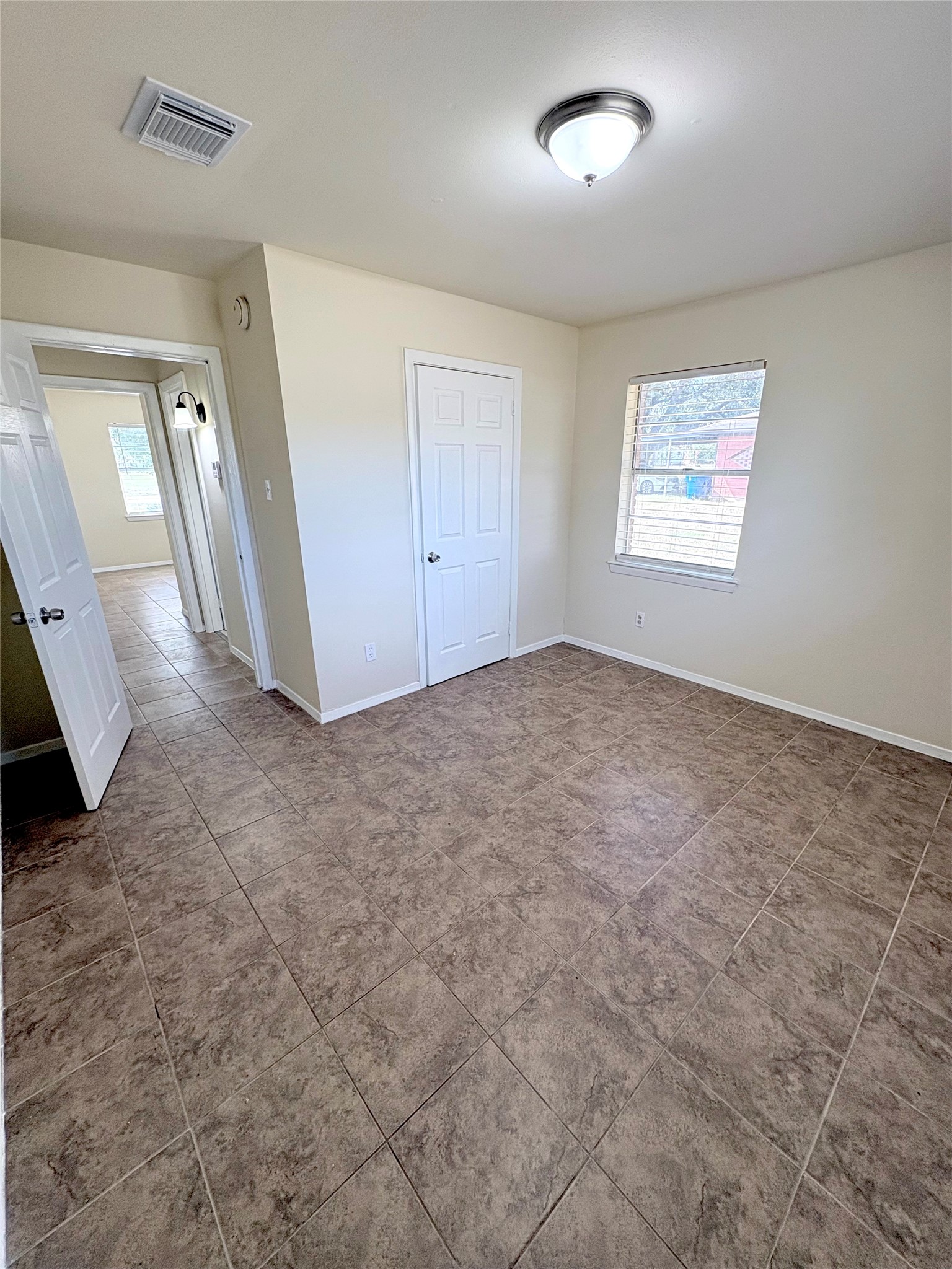 1120 3rd Street Property Photo 7
