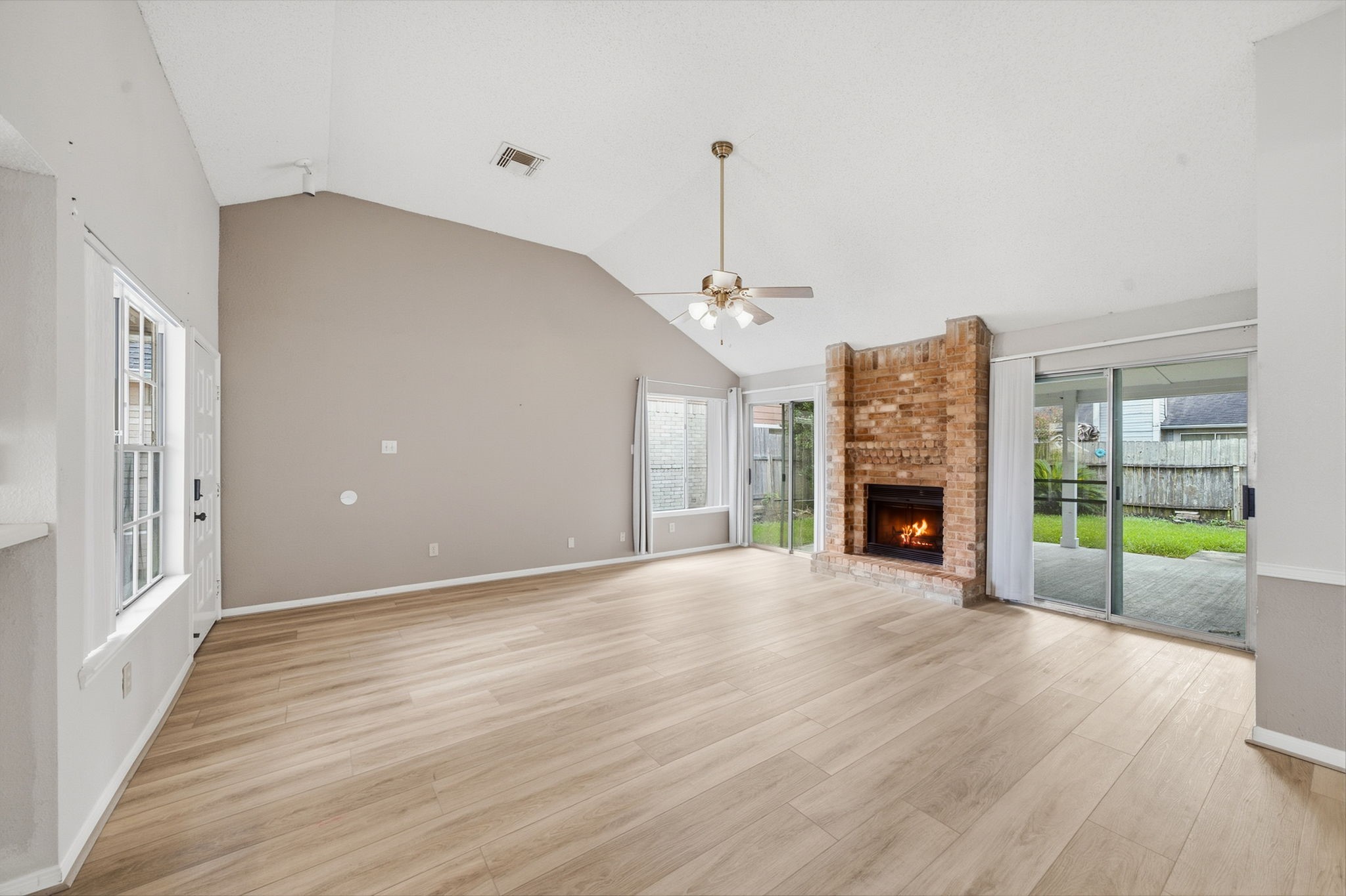 12731 Ashford Meadow Drive Property Photo 8