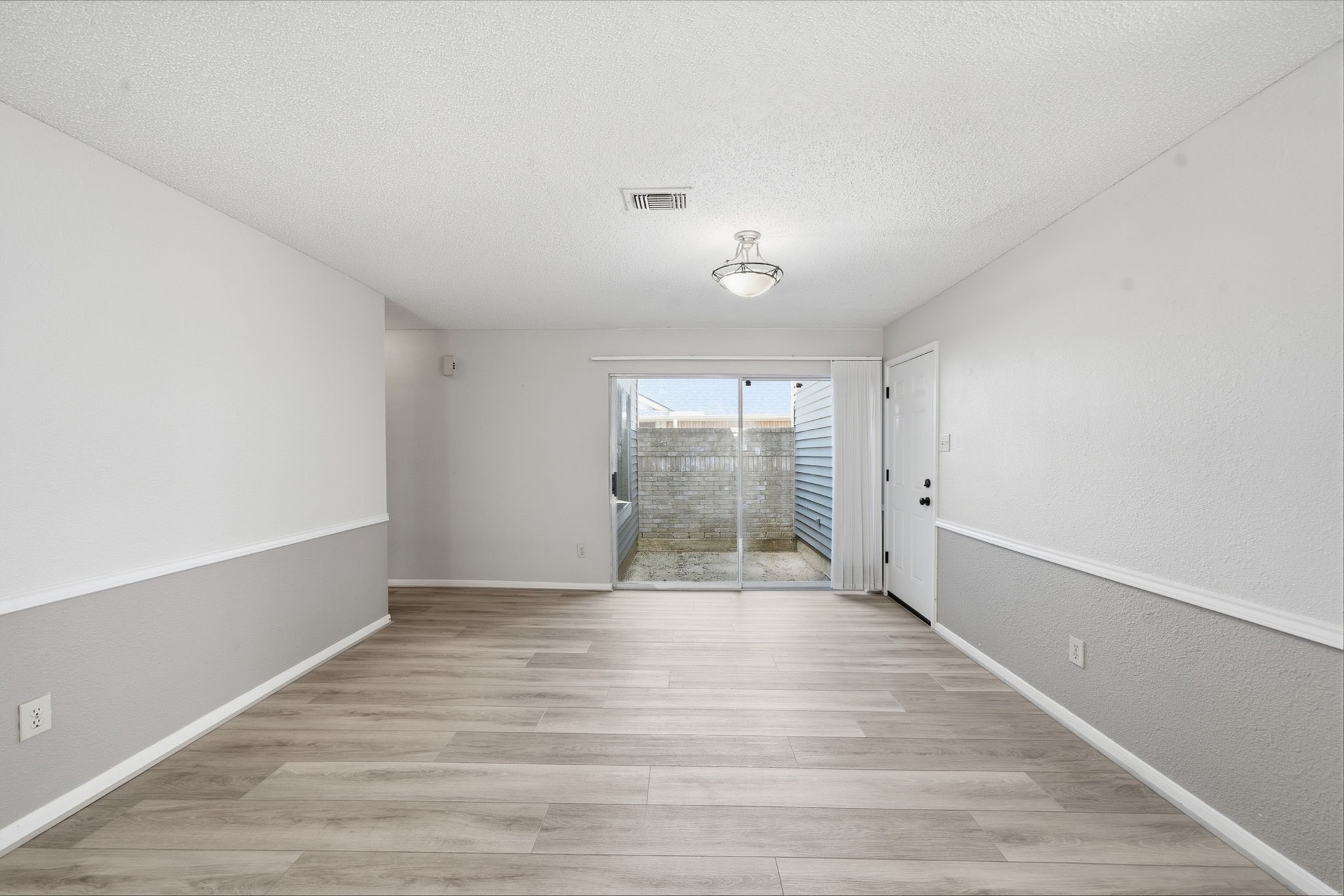 12731 Ashford Meadow Drive Property Photo 12