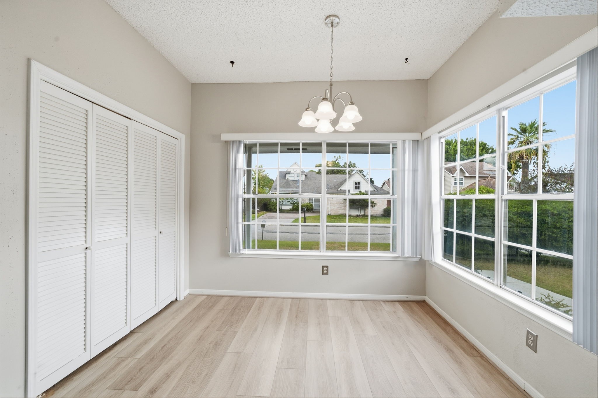 12731 Ashford Meadow Drive Property Photo 19