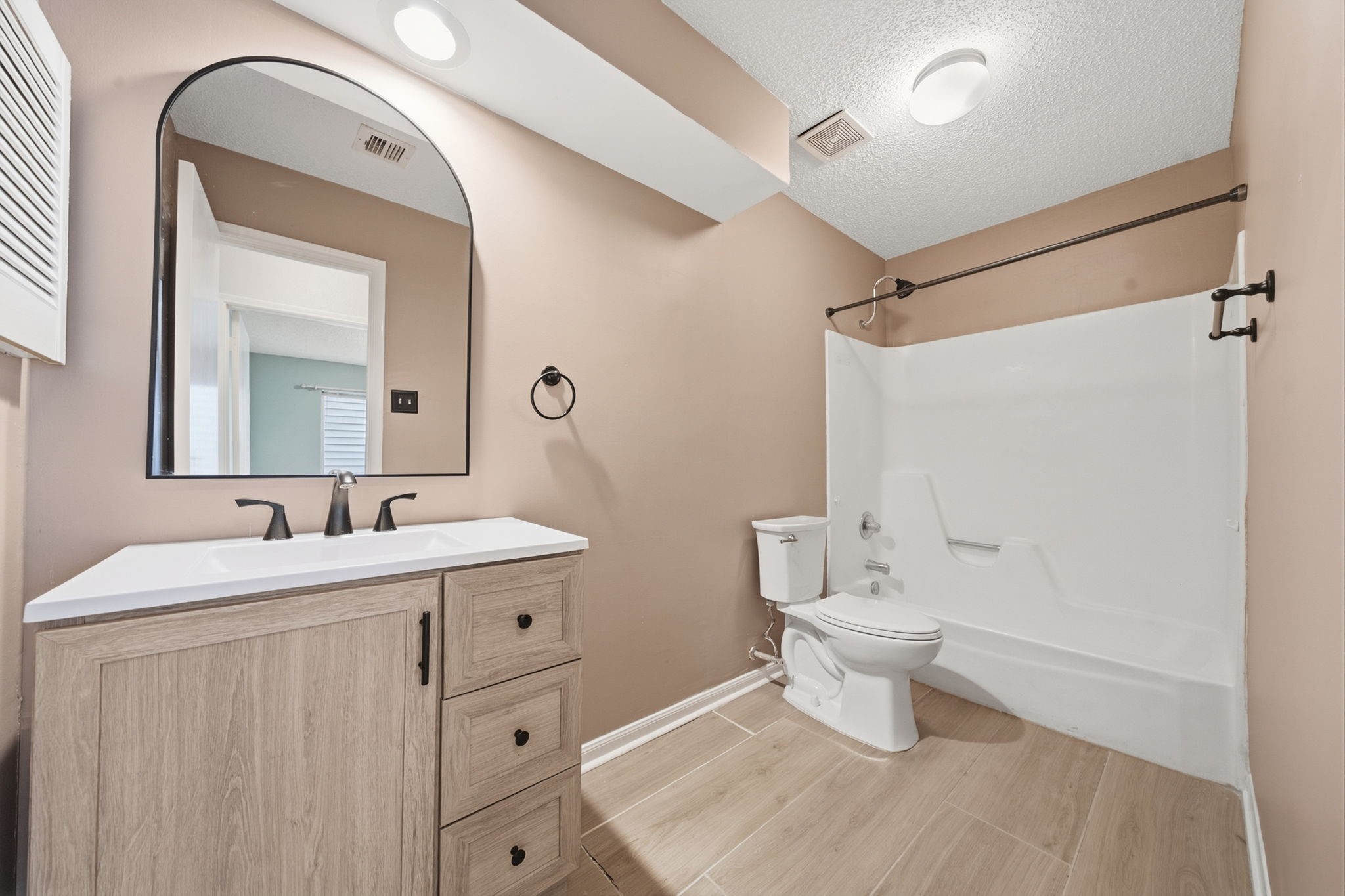 12731 Ashford Meadow Drive Property Photo 29