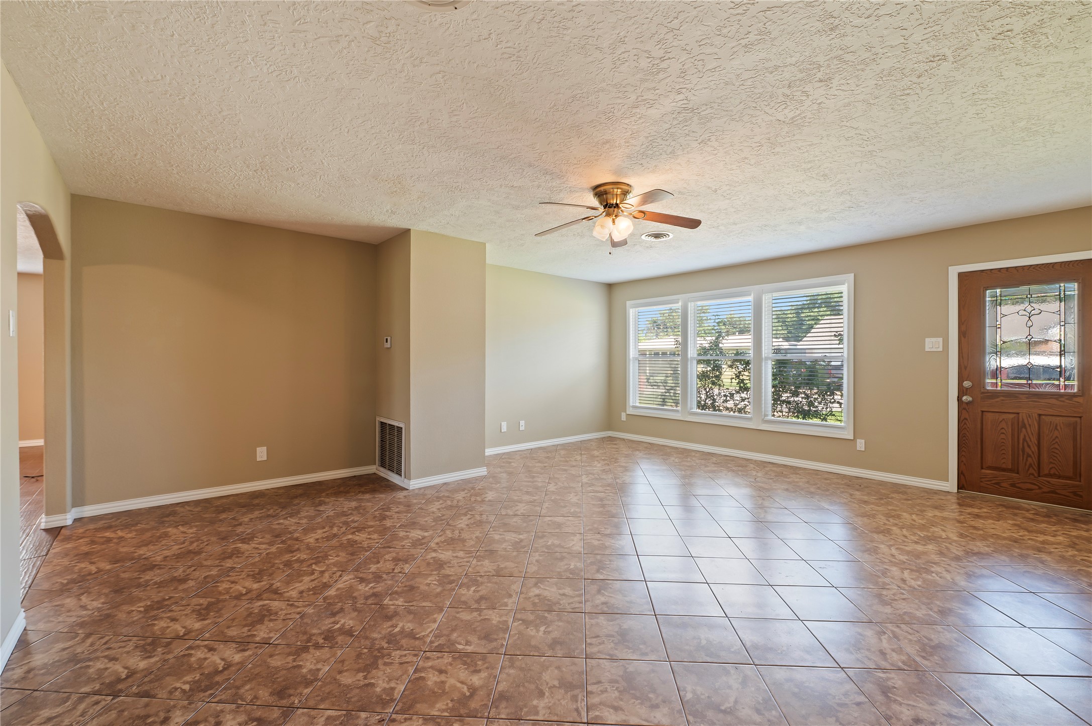 7109 Poplar Drive Property Photo 6