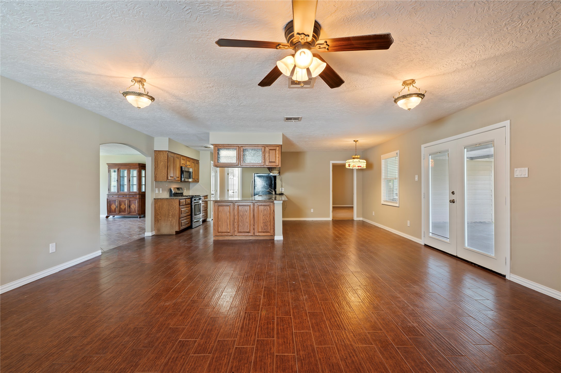 7109 Poplar Drive Property Photo 9
