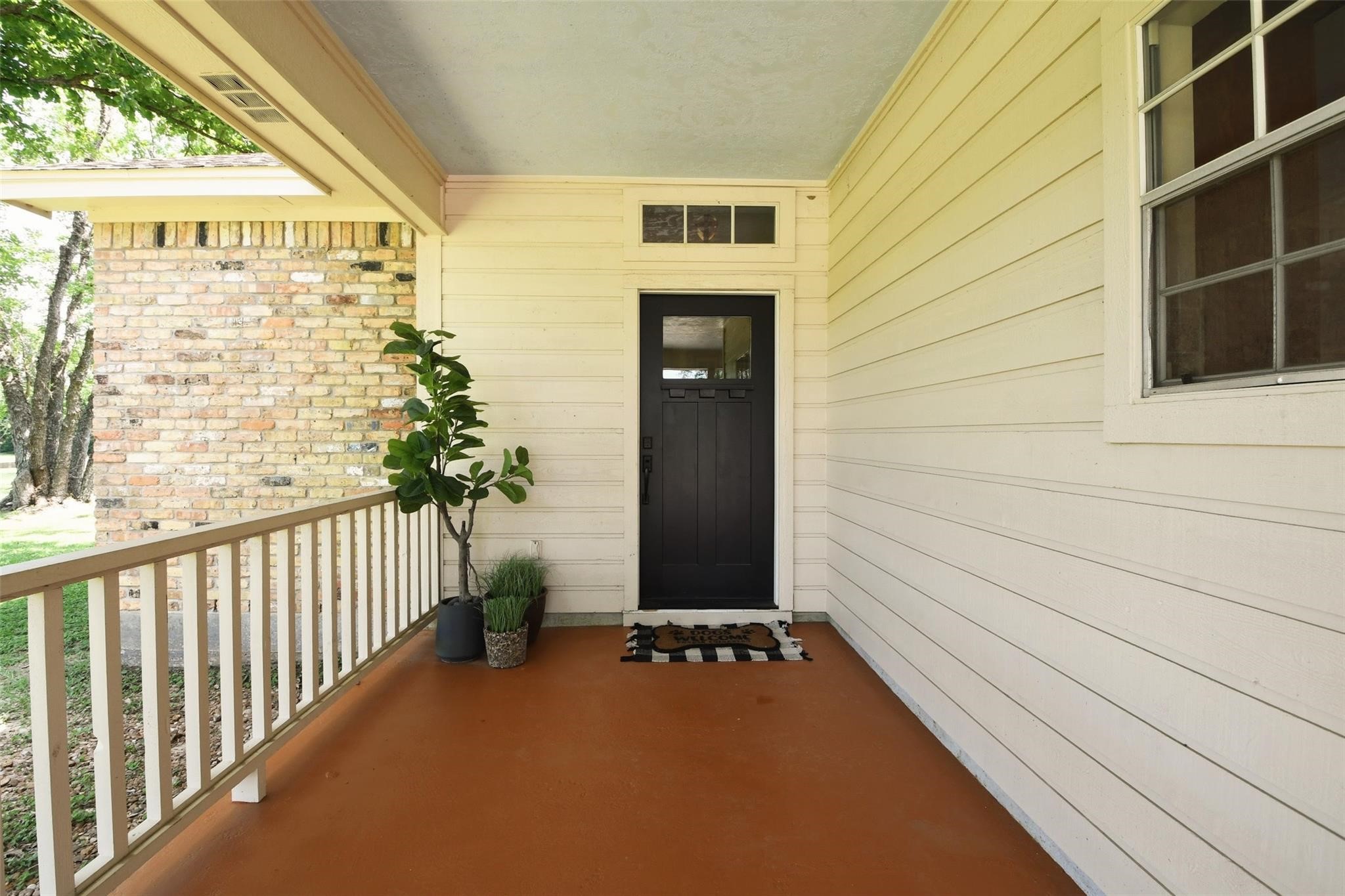 22035 Buescher Road Property Photo 12