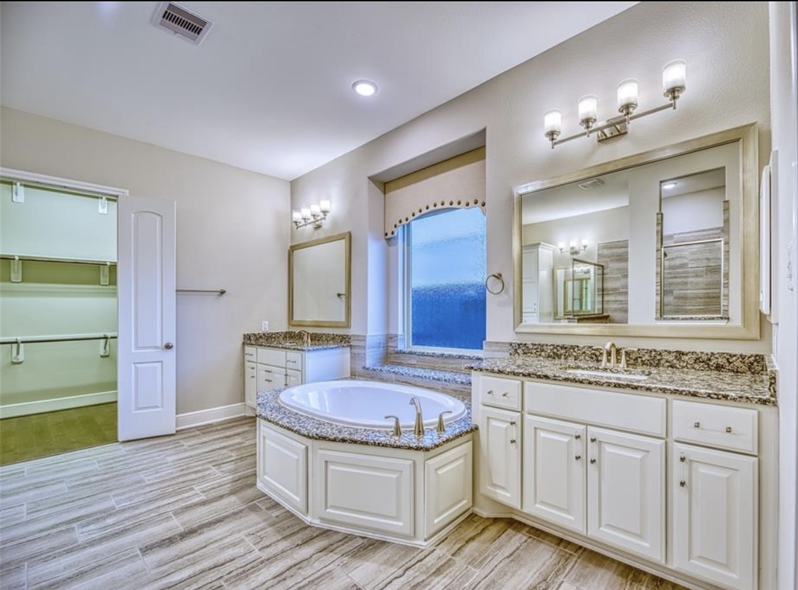 12821 N Palomino Lake Circle Property Photo 27