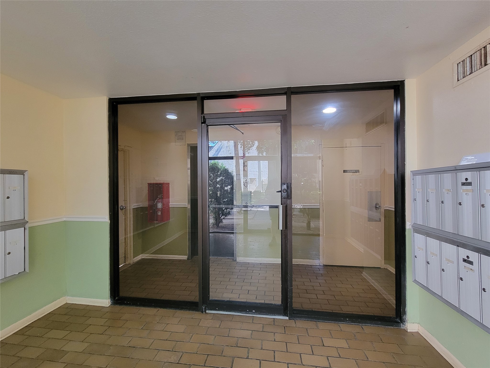 8435 Hearth Drive 2 Property Photo 4