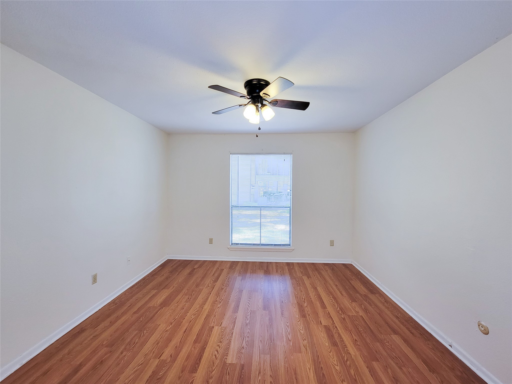 8435 Hearth Drive 2 Property Photo 17