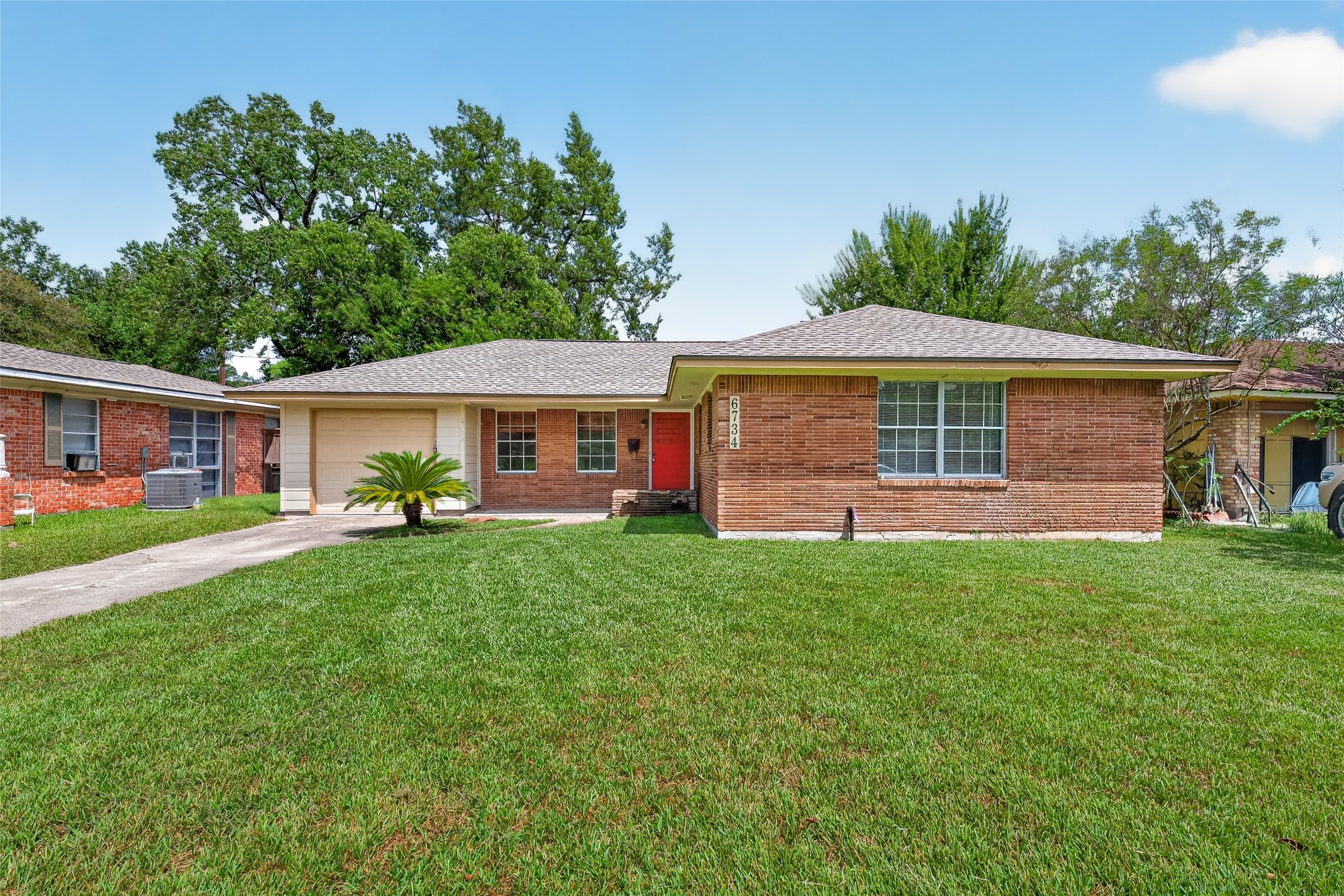 6734 Sharpcrest Street Property Photo 1