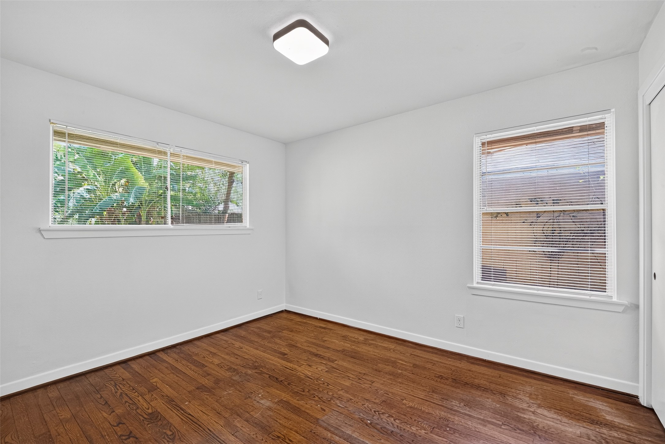 6734 Sharpcrest Street Property Photo 31