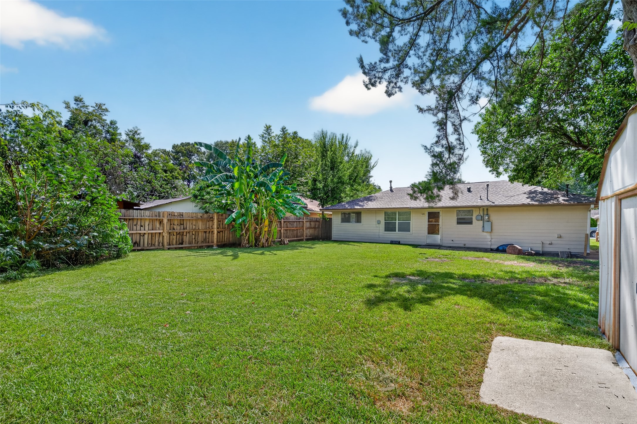 6734 Sharpcrest Street Property Photo 35