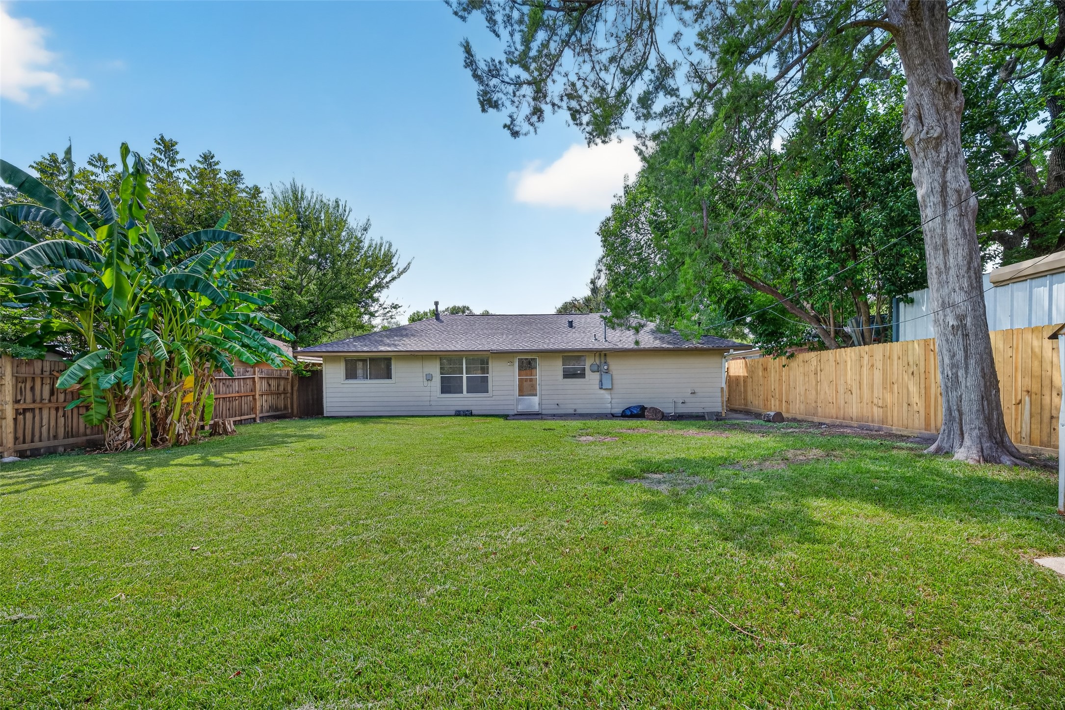 6734 Sharpcrest Street Property Photo 36