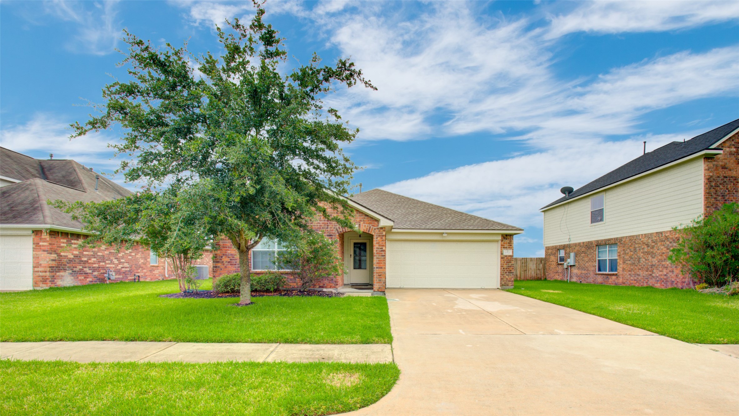 21527 Stonecross Terrace Lane Property Photo 2